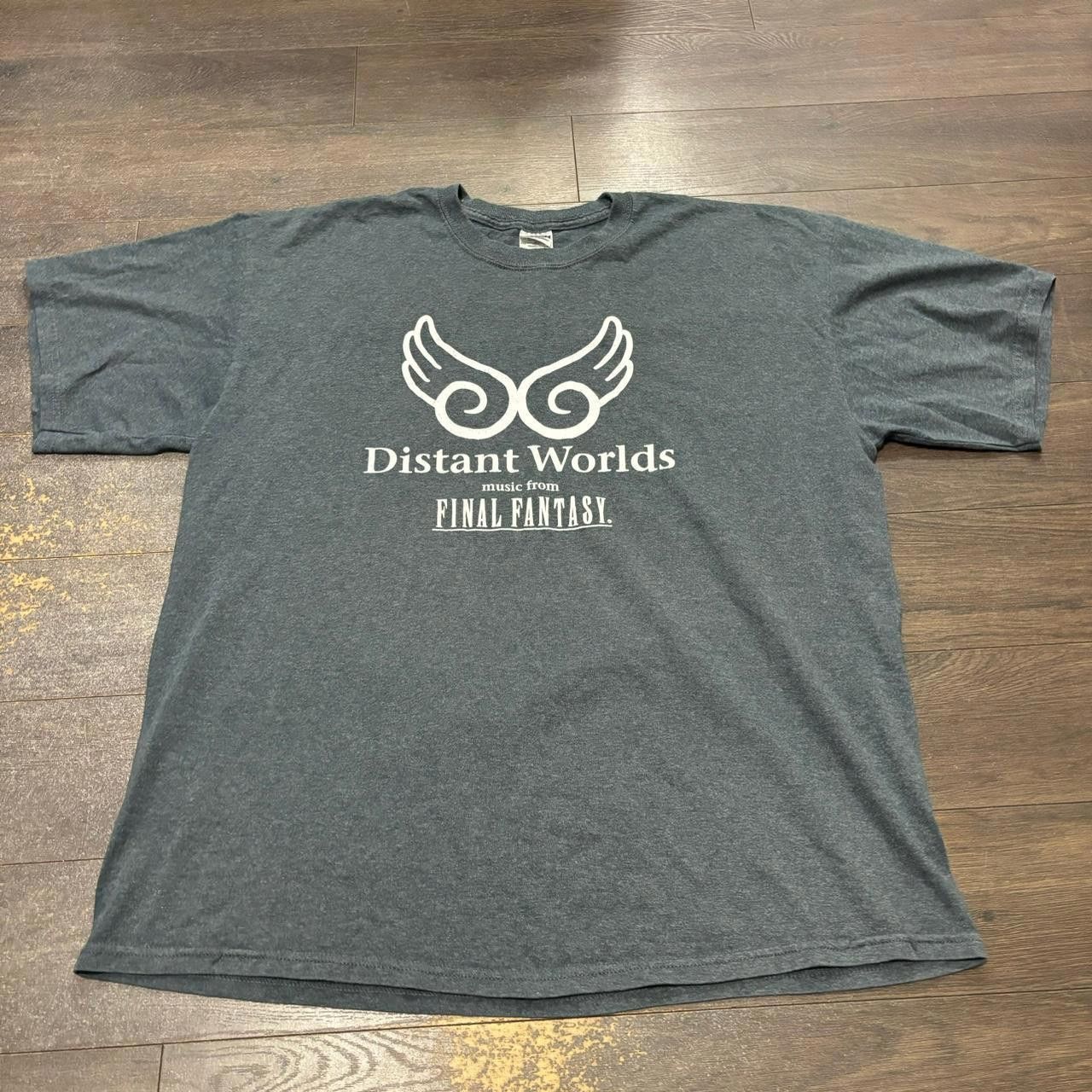 Gildan Vintage distant world music from final fantasy t shirt XL Size US XL / EU 56 / 4 - 3 Thumbnail