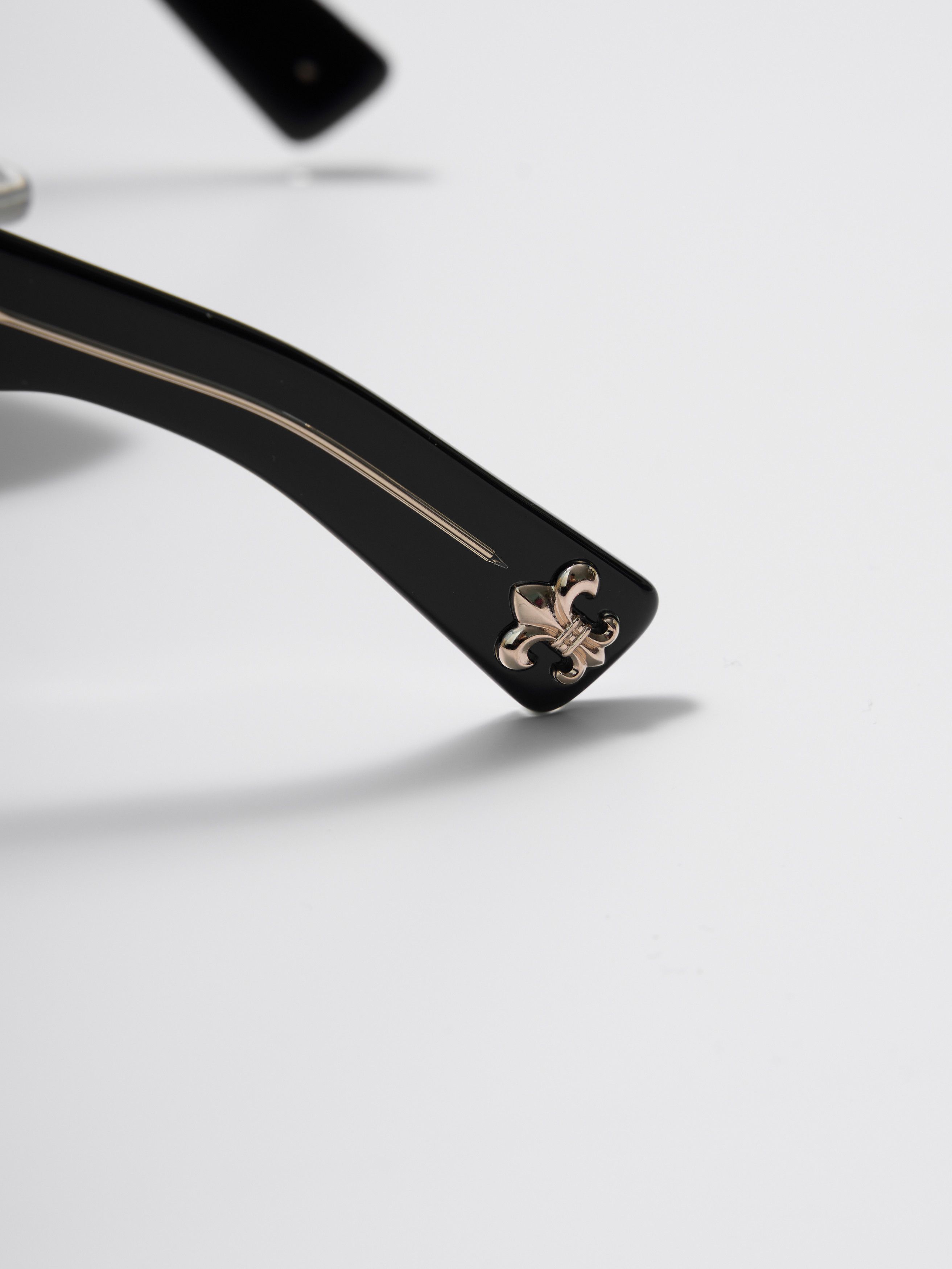 Chrome Hearts CHROME HEARTS SEE YOU IN TEA BLACK GOLD PLATED Size ONE SIZE - 6 Thumbnail