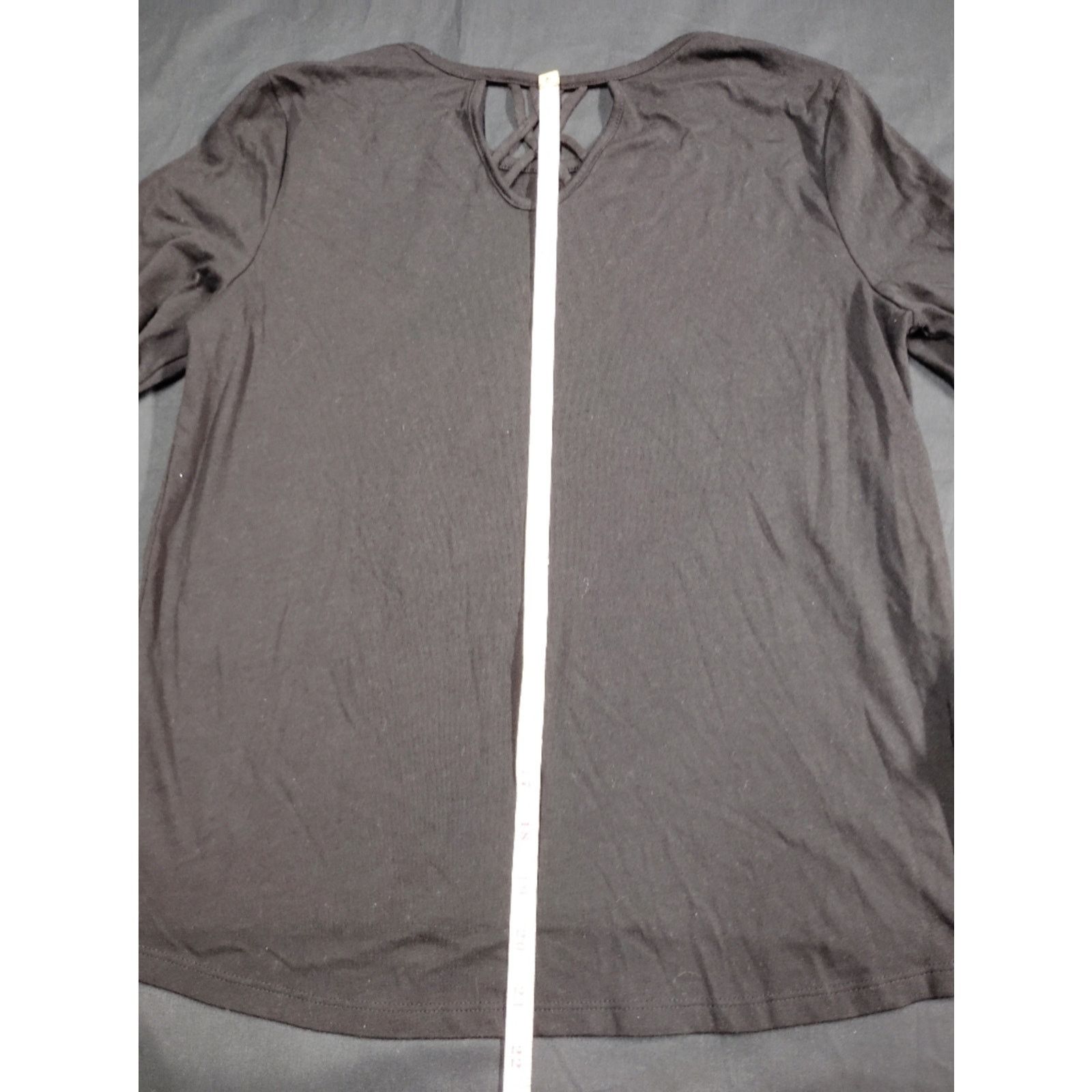 Old Navy Old Navy Black Long Sleeve Tee with Crisscross Back Size XL / US 12-14 / IT 48-50 - 6 Thumbnail