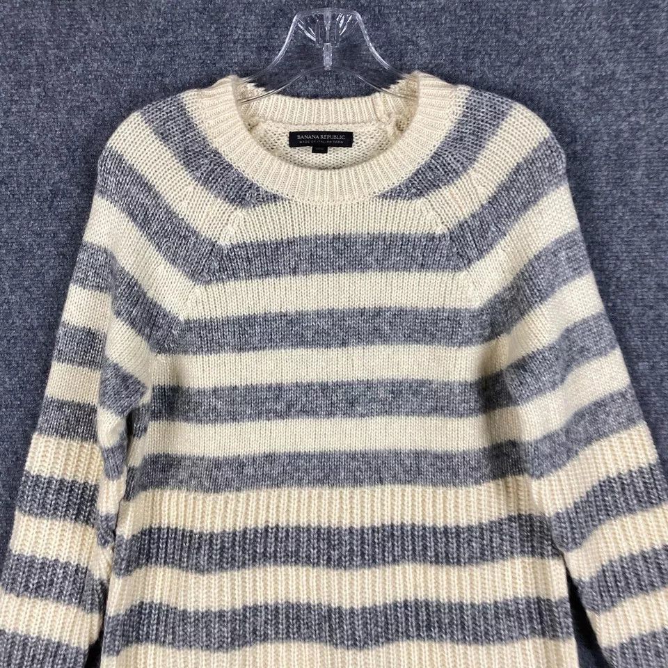 Banana Republic Banana Republic Sweater Women's Small Striped Italian Yarn S Size S / US 4 / IT 40 - 2 Thumbnail