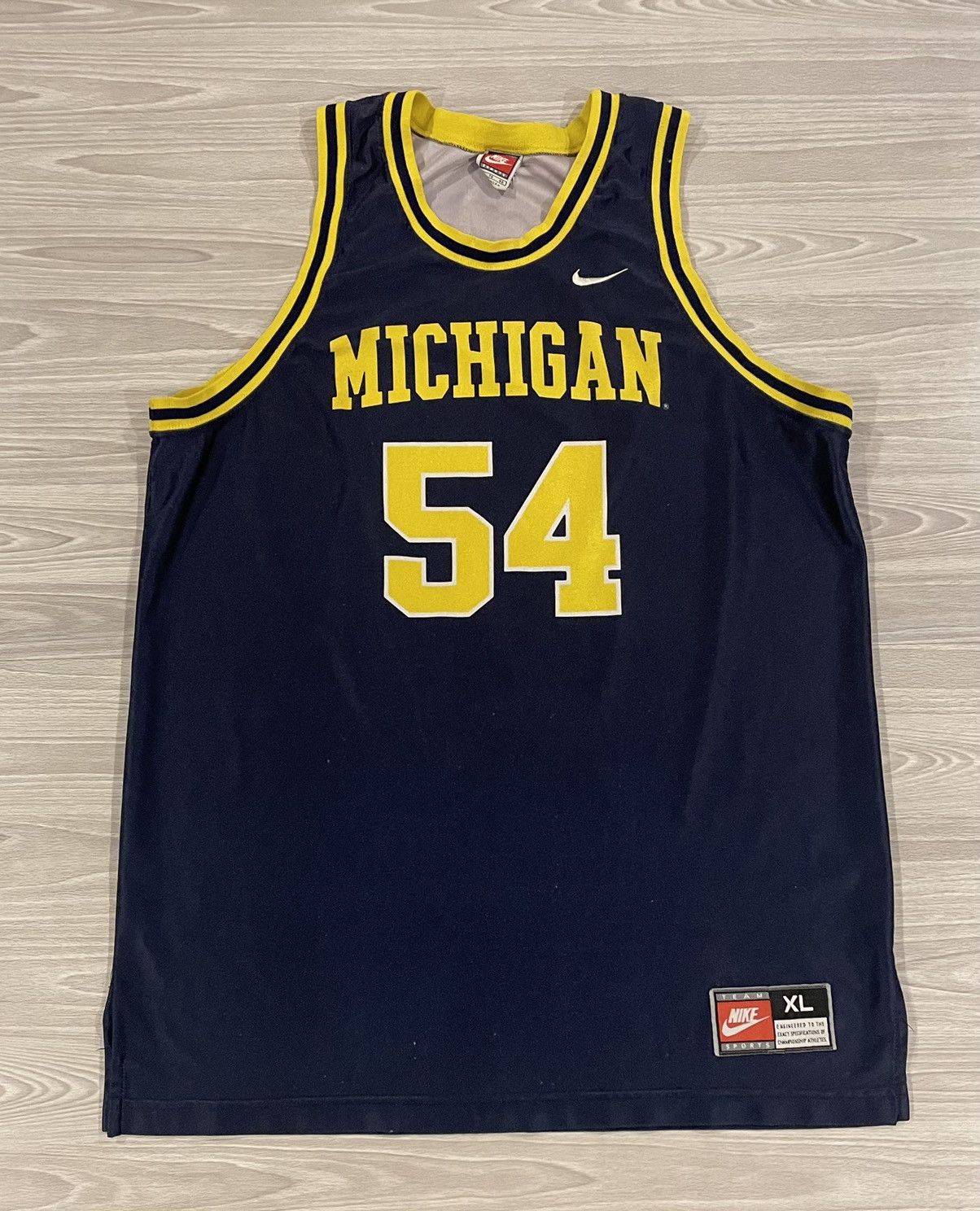NCAA × Nike × Vintage Vintage 90s Nike Michigan Wolverines NCAA Jersey Men’s XL Size US XL / EU 56 / 4 - 1 Thumbnail