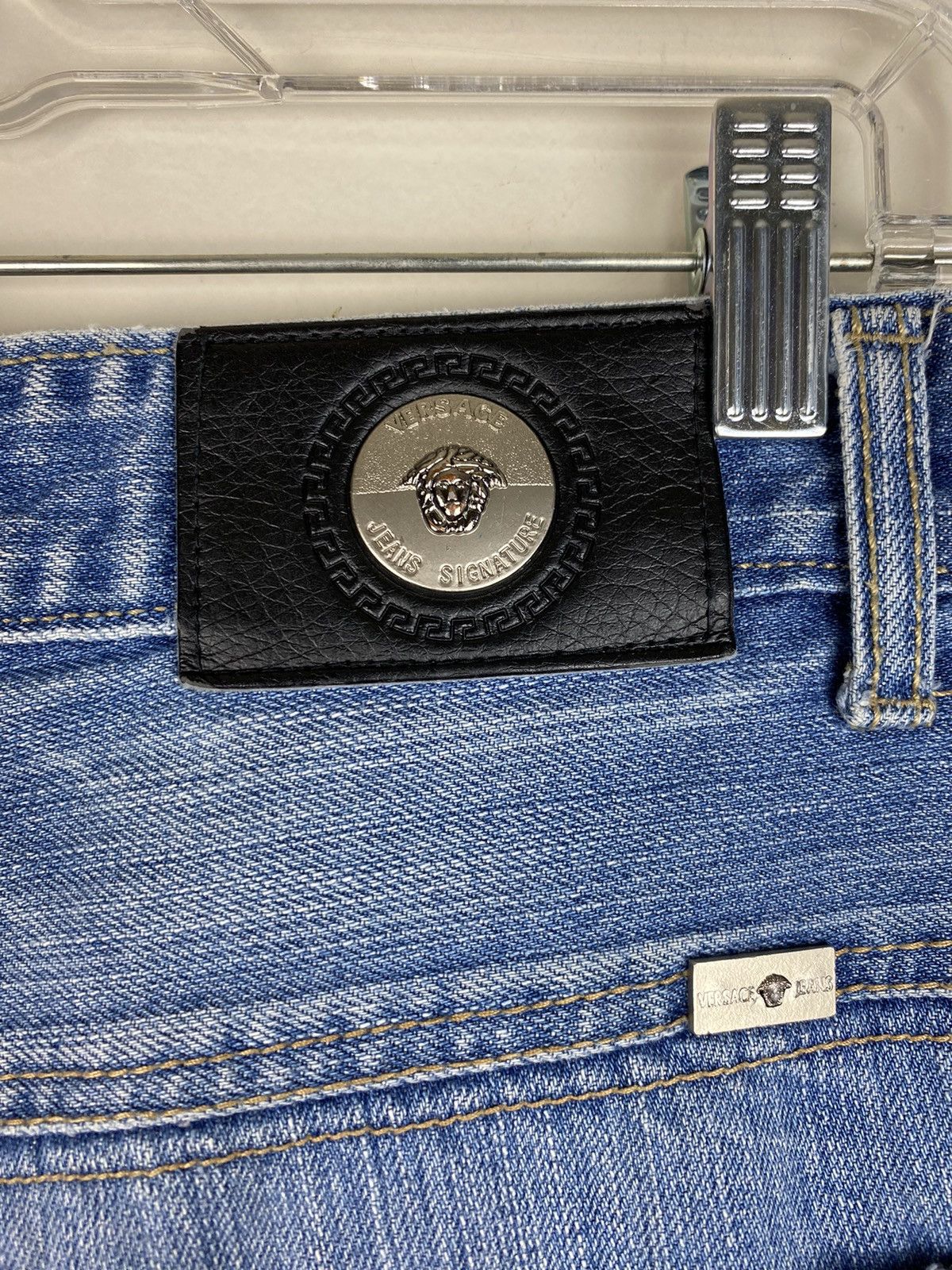 Designer × Versace × Vintage Versace Jeans Signature Blue Denim Jeans Back Embroidery Size US 32 / EU 48 - 9 Thumbnail