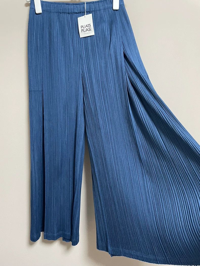 Issey Miyake Issey Miyake size:1 Blue pleated pants Size 42" / US 20 - 2 Thumbnail