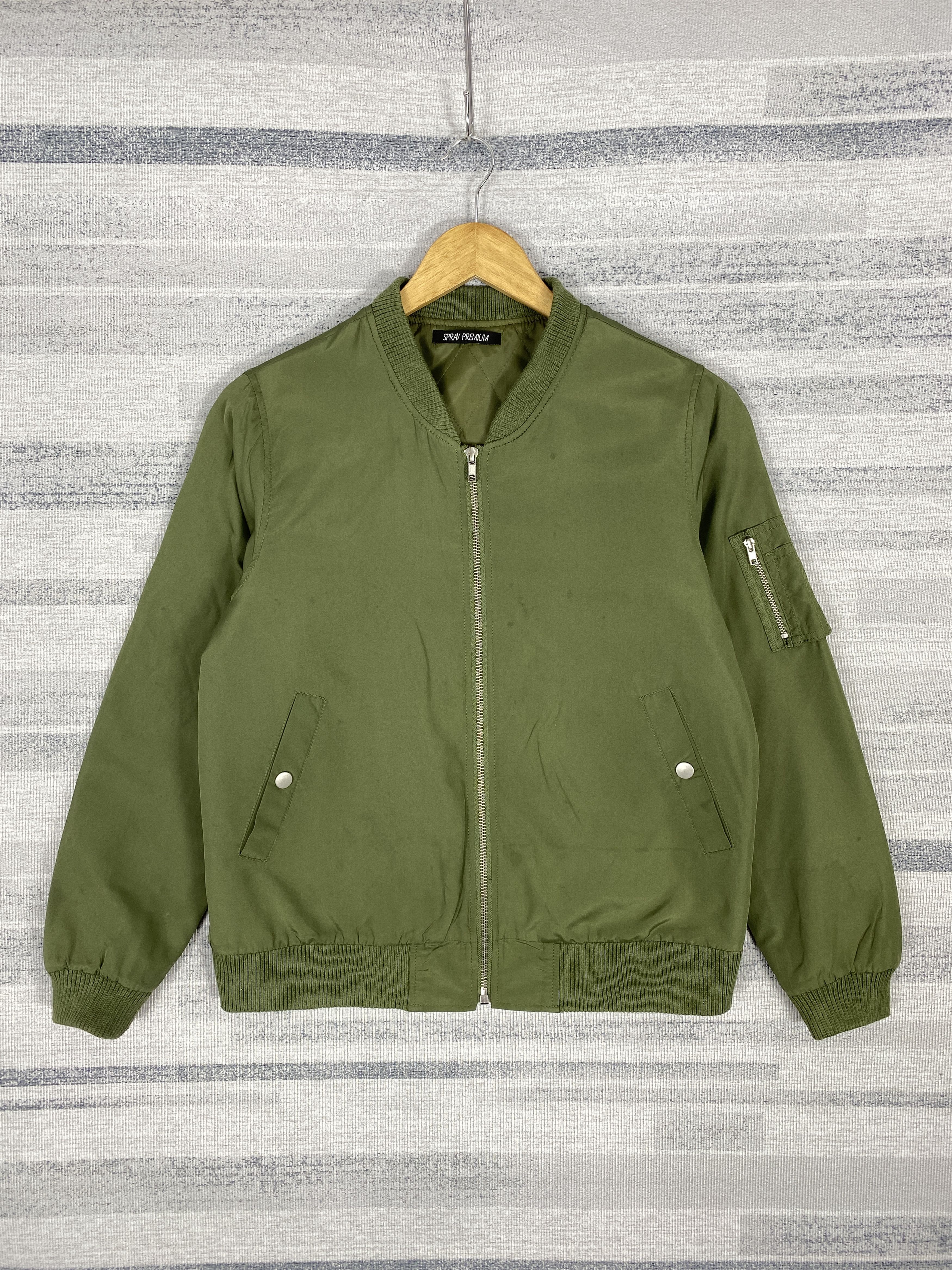 Vintage Spray Premium Quilted Lining Bombers Jacket