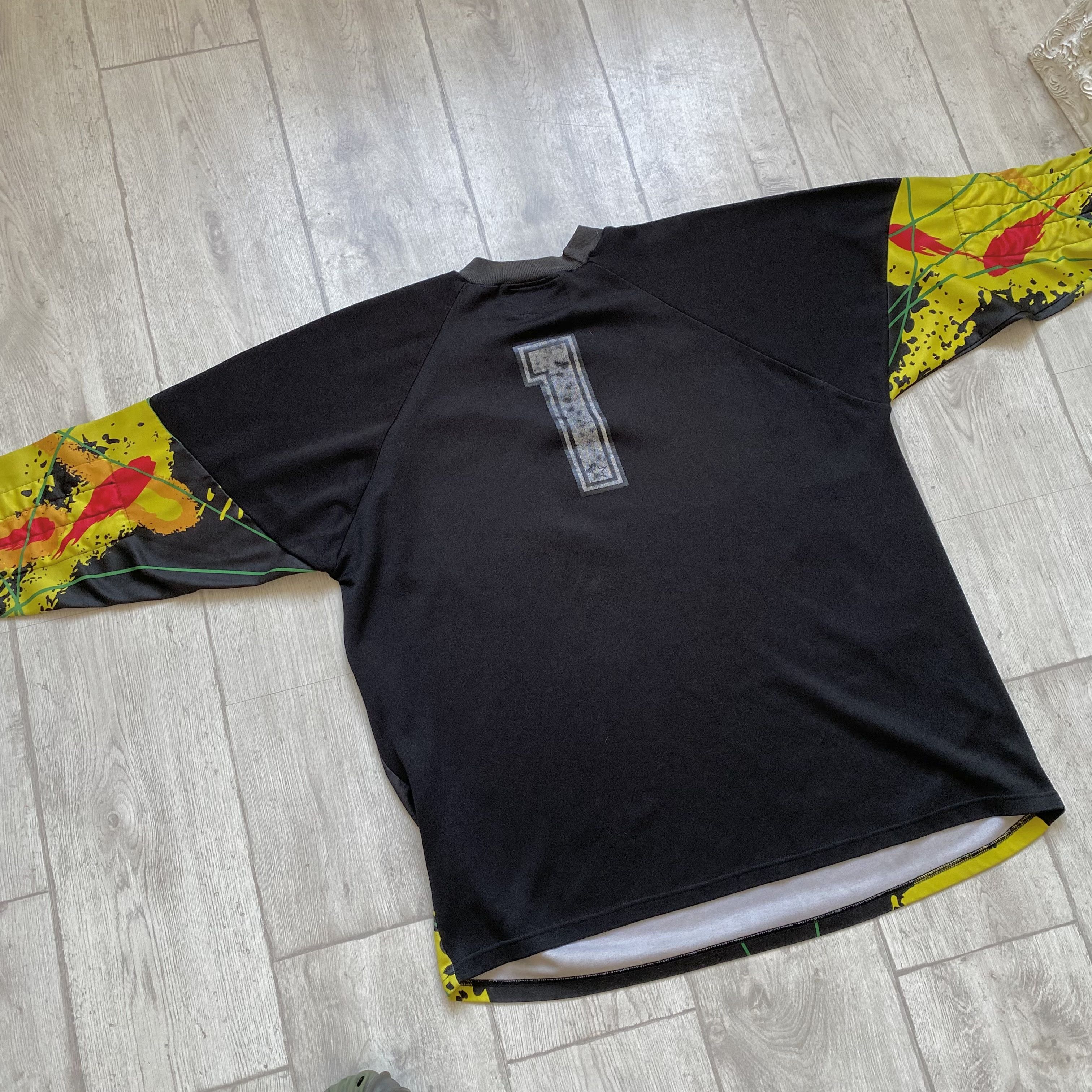 Nike 🥅 Vintage 80s Soccer Goalkeeper jersey heavy longsleeve Size US XL / EU 56 / 4 - 13 Thumbnail