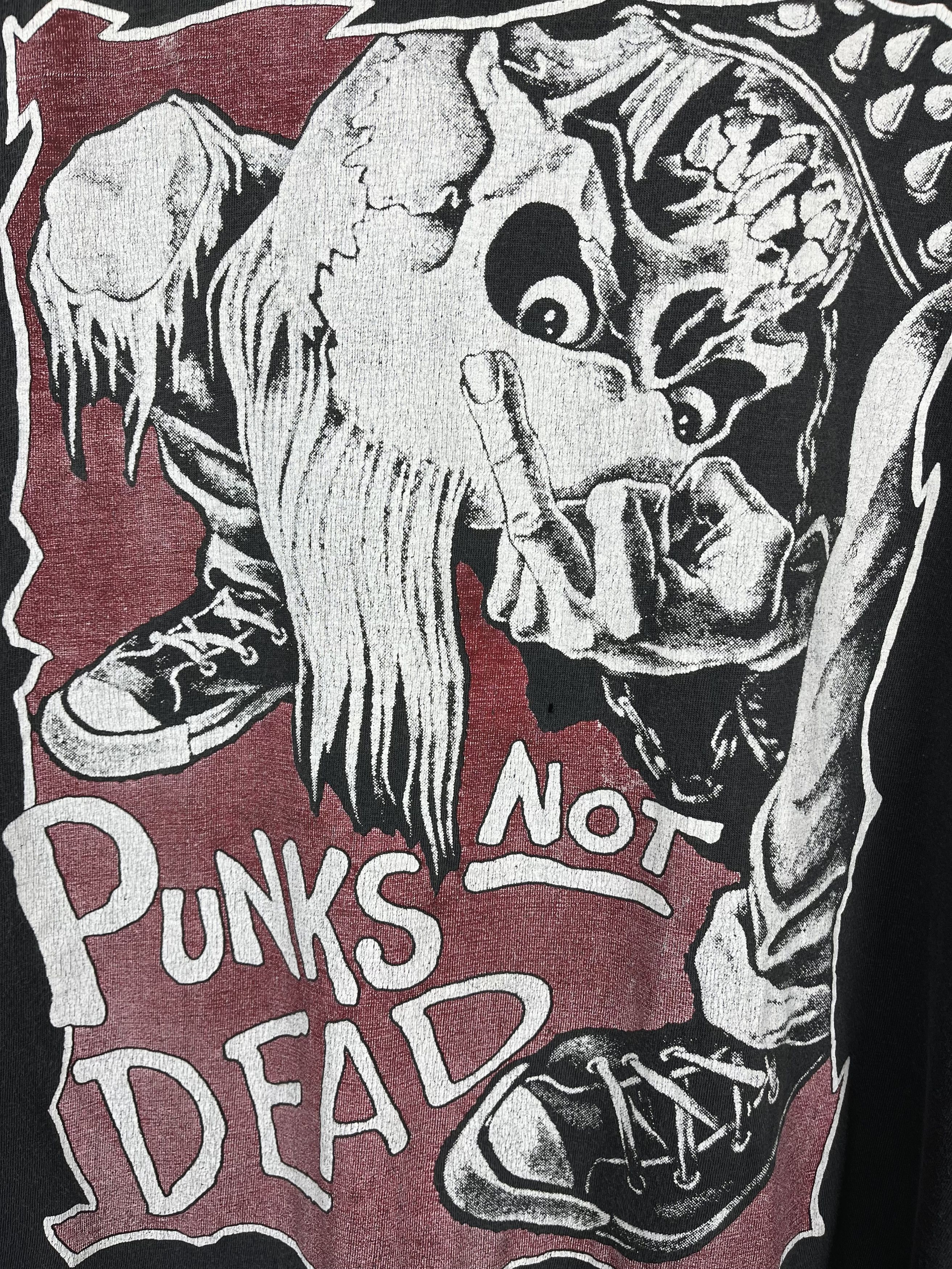 Vintage Vintage Punks Not Dead Graphic T Shirt 90’s Size US XL / EU 56 / 4 - 6 Thumbnail