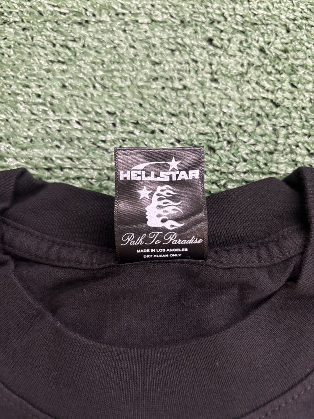 HELLSTAR Hellstar Inner Star Longsleeve Overseas Edition Size US M / EU 48-50 / 2 - 5 Thumbnail