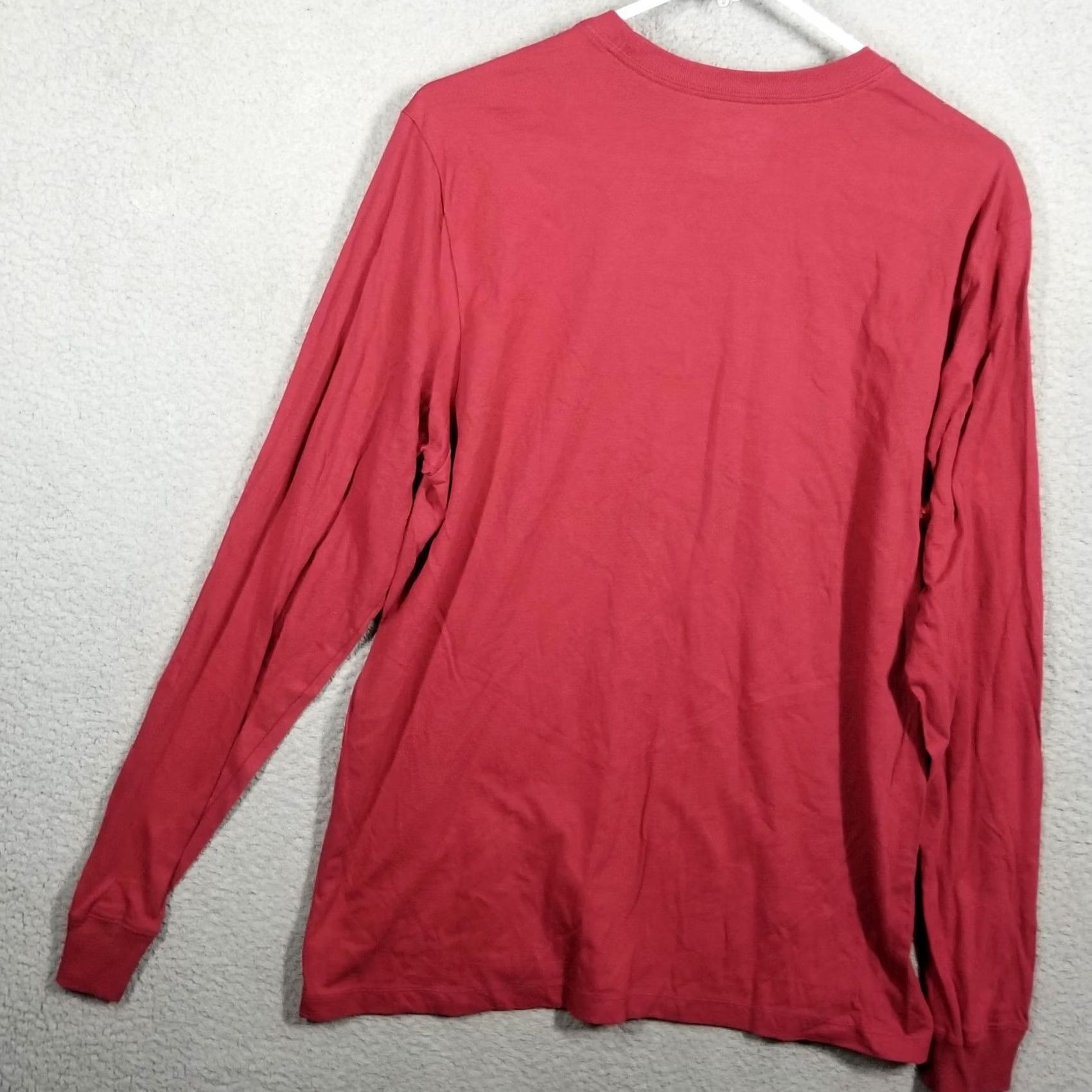 Nike Nike Shirt Mens Medium Red Long Sleeve Camo Swoosh The Nike Tee Size US M / EU 48-50 / 2 - 2 Thumbnail