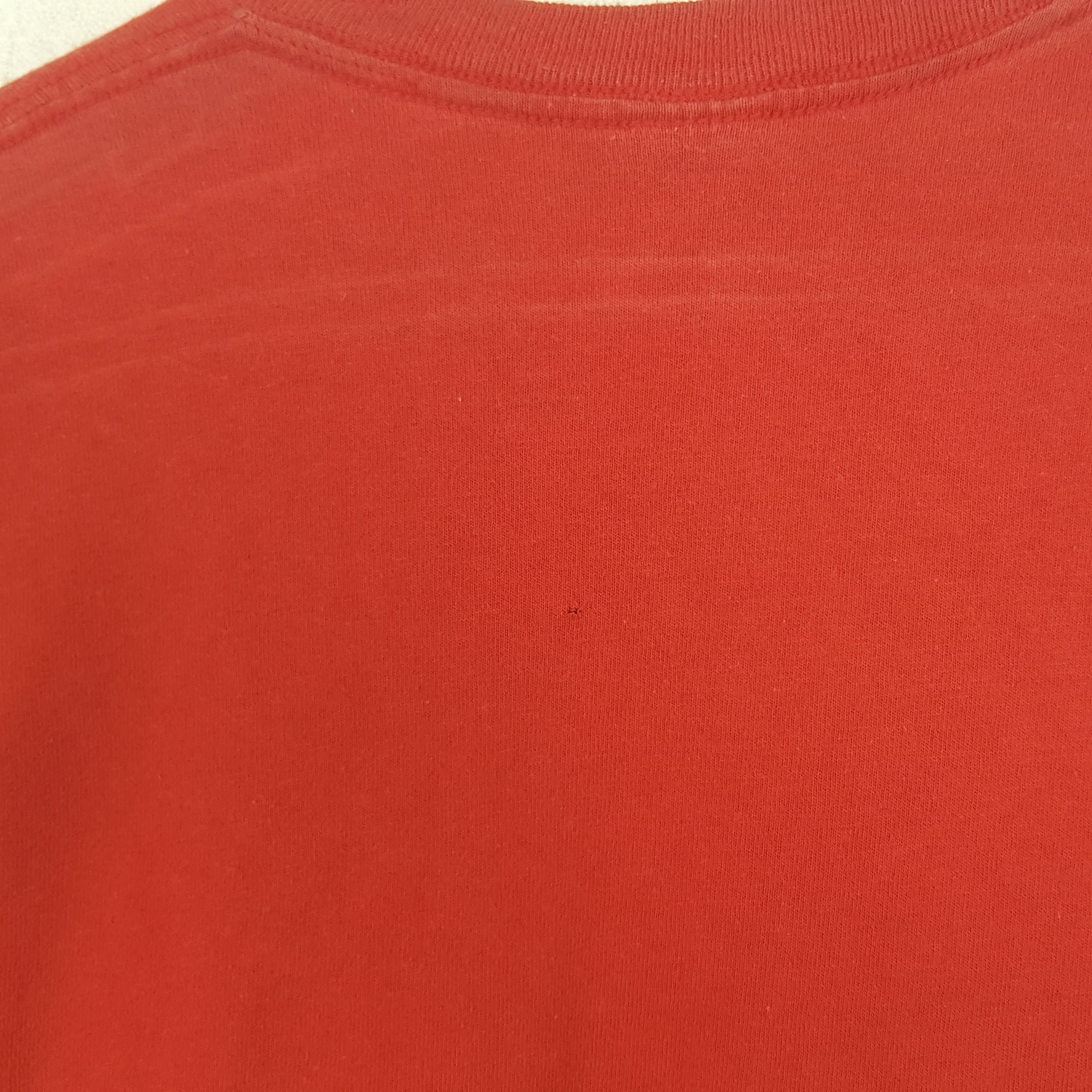 Band Tees Vintage Fall Out Boy American Rock Band Tshirt Size US M / EU 48-50 / 2 - 4 Thumbnail