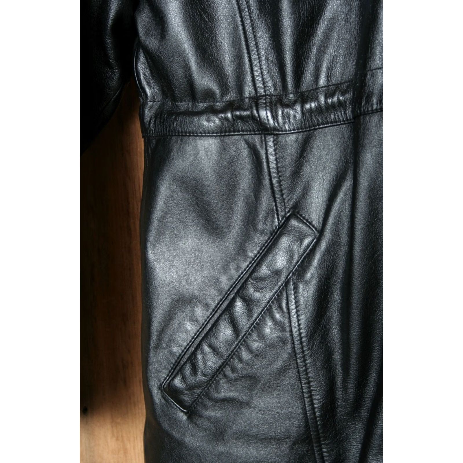 Vintage VINTAGE Wilsons Leather Black Parka Hooded Quilt Lined Faux Fur Leather Jacket Womens M Size Size M / US 6-8 / IT 42-44 - 3 Thumbnail