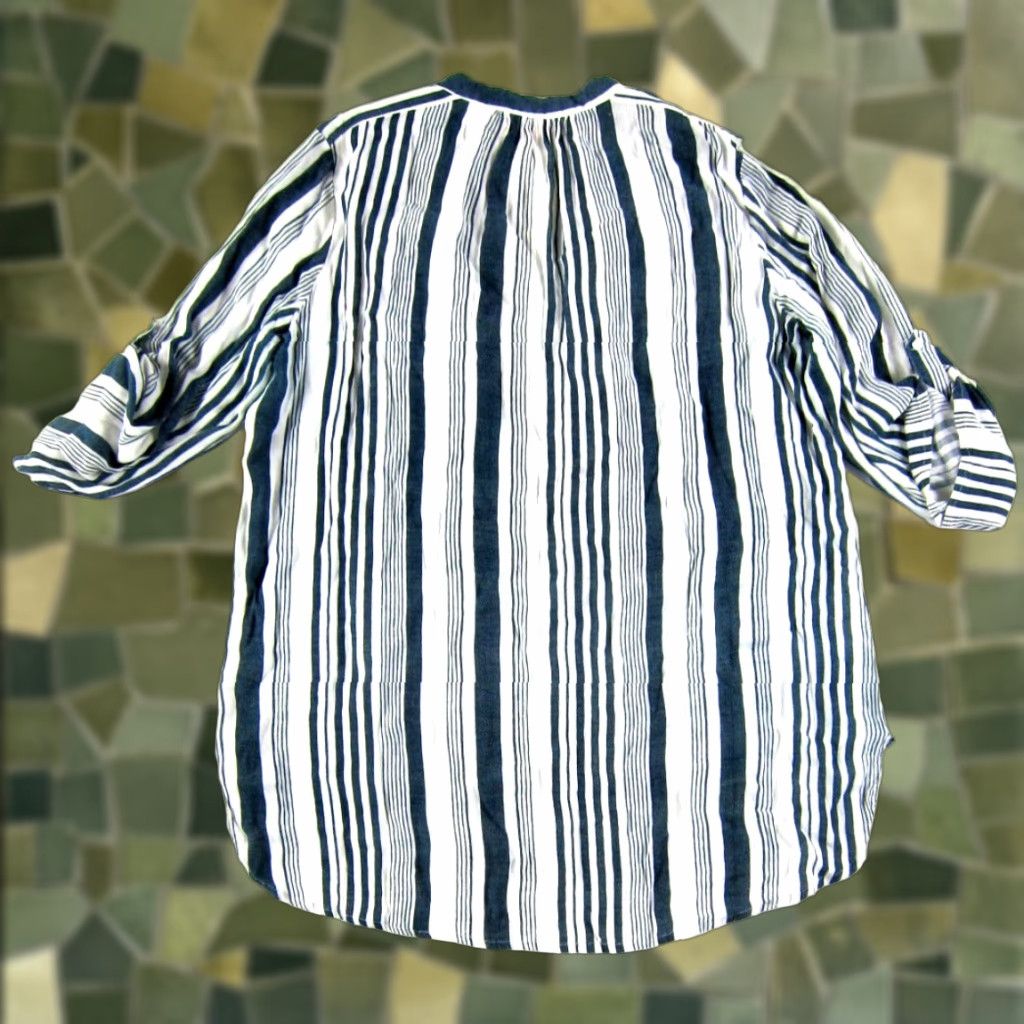 Vintage Fresh Produce Blouse M/L 3/4 Sleeve V-Neck Tunic Blue White Stripe Rayon Womens Size M / US 6-8 / IT 42-44 - 1 Thumbnail