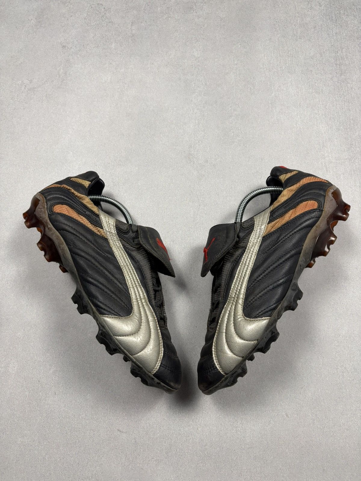 Puma Puma Cellerator Vintage 2000s Football Cleats Boots Y2K 43 Size US 10 / EU 43 - 1 Thumbnail