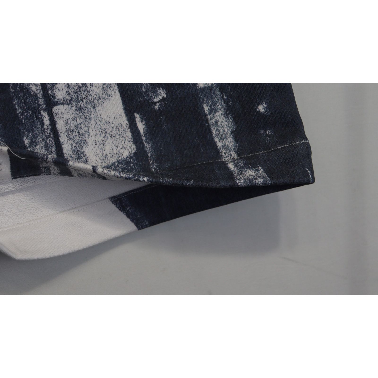 Alexander McQueen o1rshd1 Collage Shorts in Blue/White Size US 30 / EU 46 - 7 Thumbnail