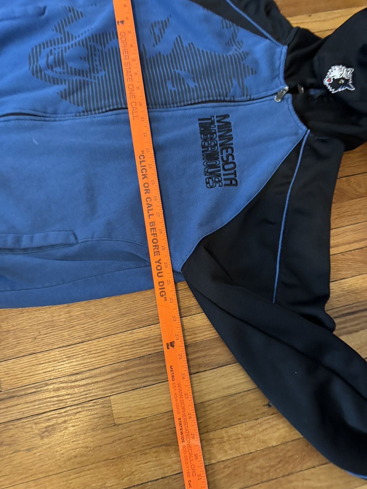 Adidas × Vintage Vintage Minnesota Timberwolves Adidas Hoodie Size US M / EU 48-50 / 2 - 8 Thumbnail