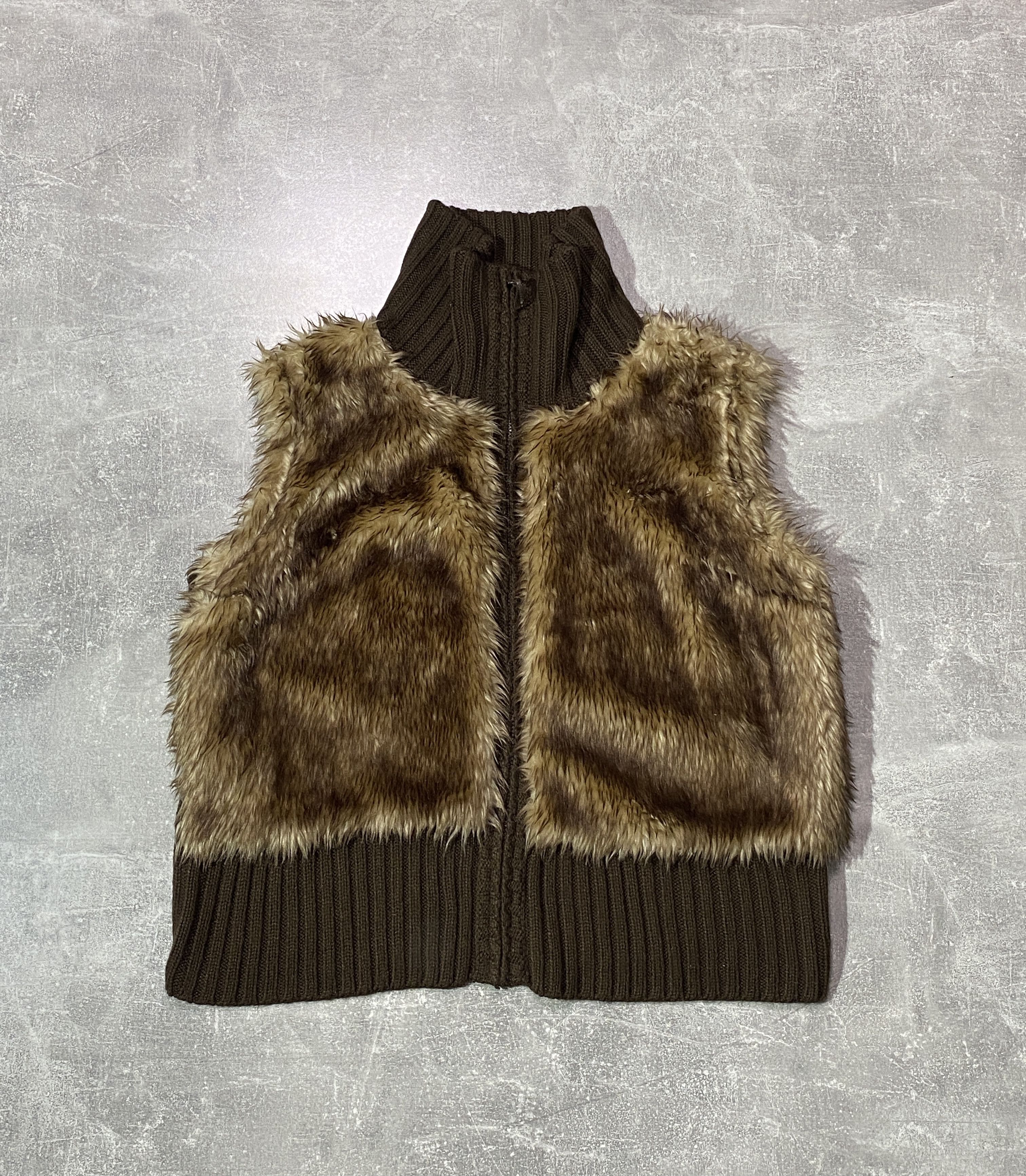If Six Was Nine CRAZY Y2K FLUFFY VAMP BROWN ISWN LGB TYPE FAUX FUR VEST Size US M / EU 48-50 / 2 - 1 Thumbnail