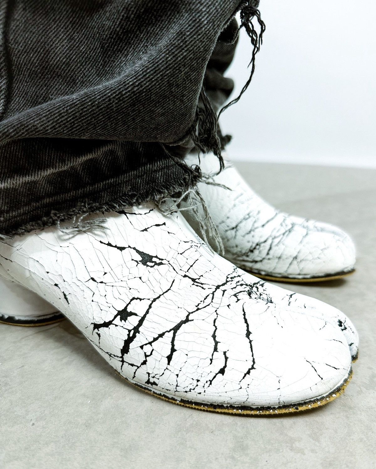 Maison Margiela Maison Margiela Painted Tabi 3cm Ankle Boots Size US 7 / EU 40 - 5 Thumbnail