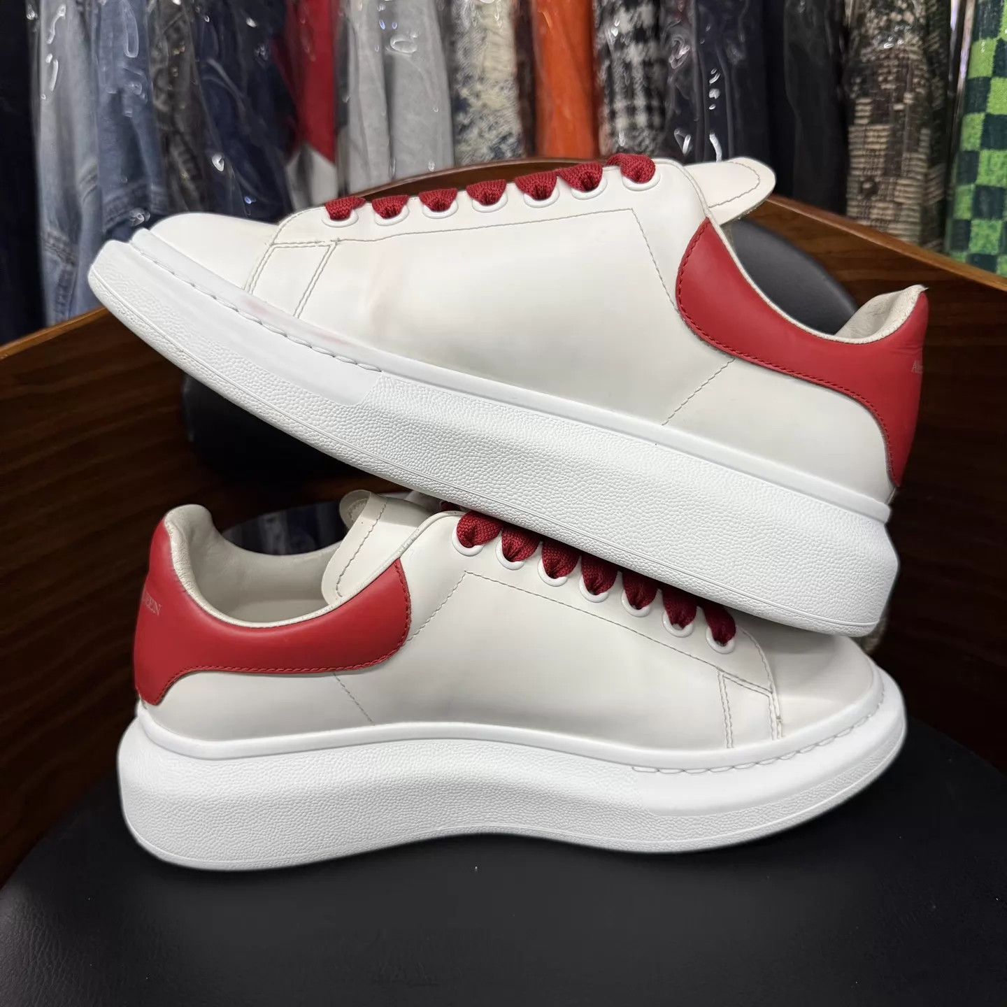 Alexander McQueen McQ White Red Crystal VIP 40 Light Use Excellent Size US 7 / EU 40 - 7 Thumbnail