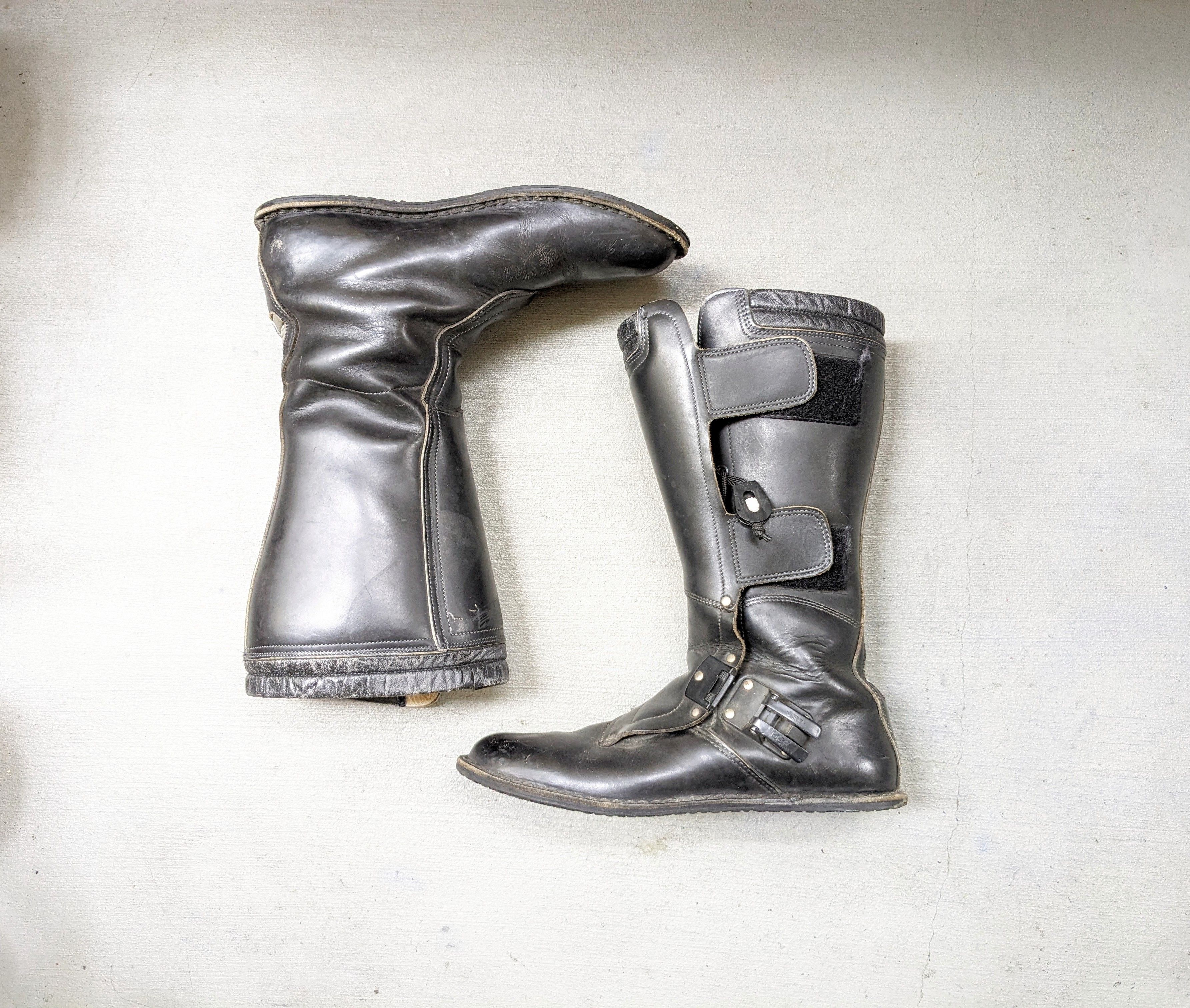image of Genuine Leather x Vintage Moto Boots Black 11.5 Leather Biker Moto Rubber Italy, Men's