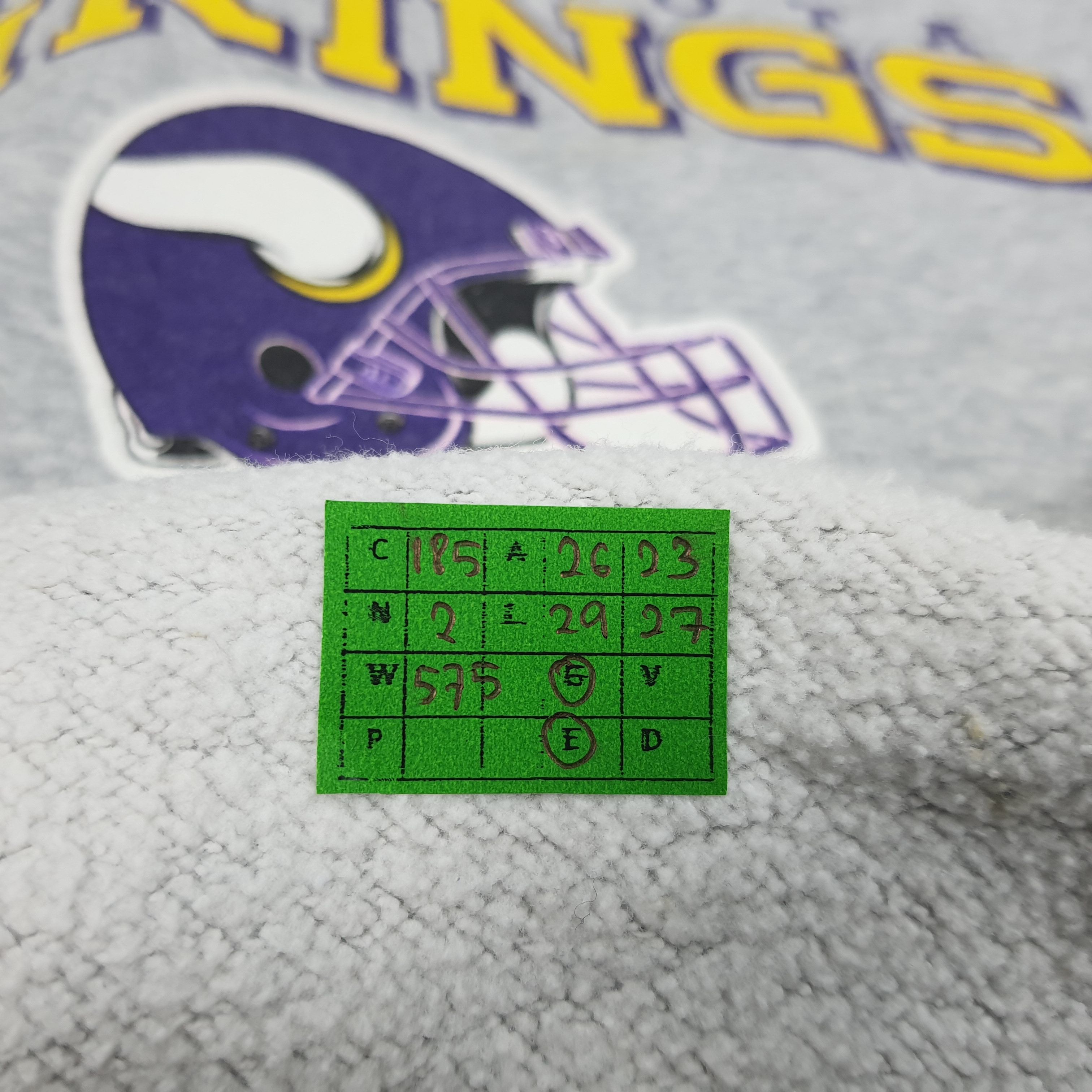 NFL × Vintage Vintage Minnesota Vikings Football Team NFL Sweatshirts Size US XL / EU 56 / 4 - 7 Thumbnail