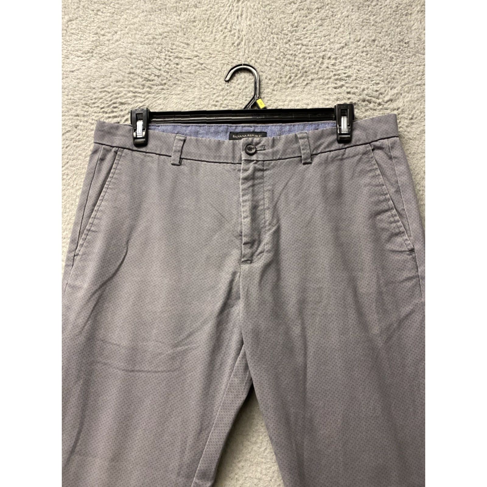 Banana Republic Banana Republic Pants Mens 35x34 Light Gray Straight Fit Chino 5-Pocket Zip Front Flat Front Cotton Elastane Vintage No Size US 35 - 2 Thumbnail