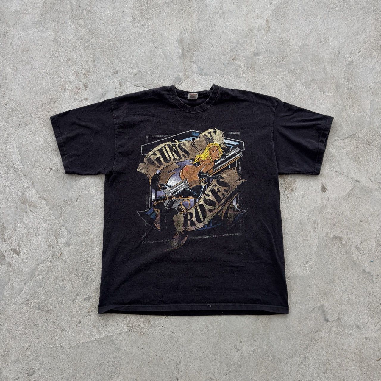 Guns N' Roses Vintage Guns N' Roses 2012 European Tour Tee Shirt XL Size US XL / EU 56 / 4 - 1 Thumbnail