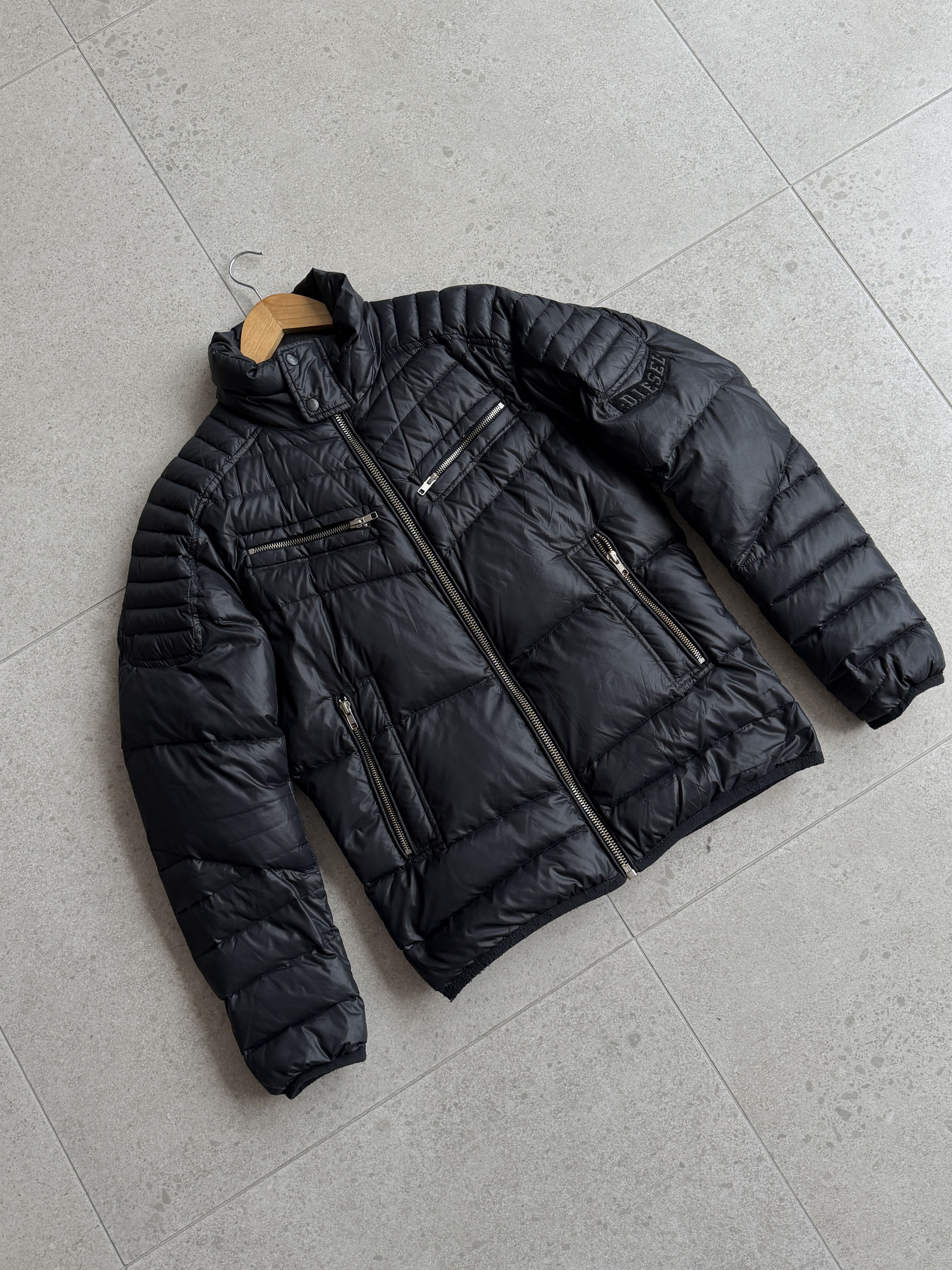 Diesel diesel vintage down jacket size M y2k black Size US M / EU 48-50 / 2 - 12 Thumbnail