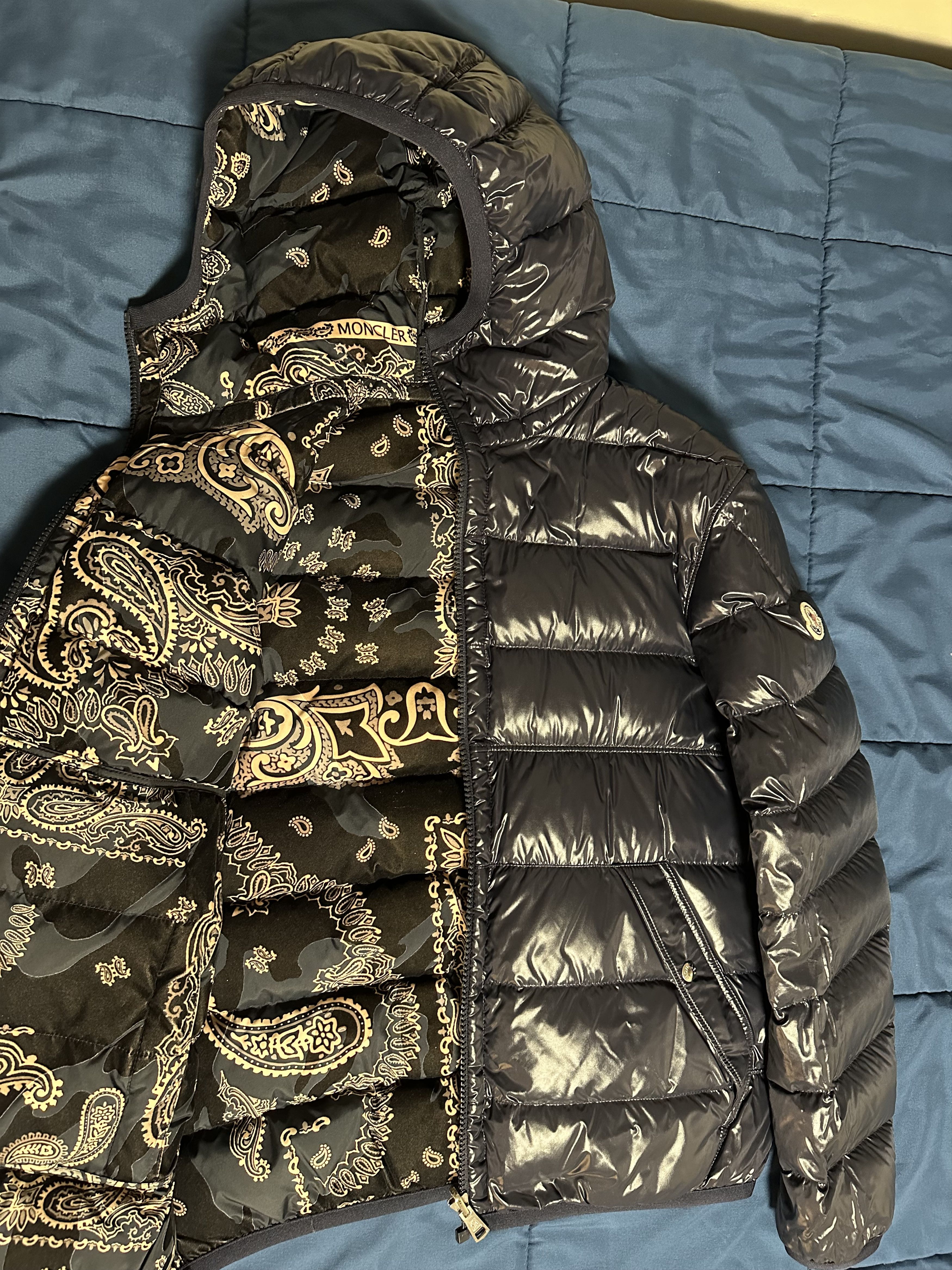Moncler Moncler FREVILLE Reversible Down Jacket – LeBon Marché Paris Size US L / EU 52-54 / 3 - 6 Thumbnail