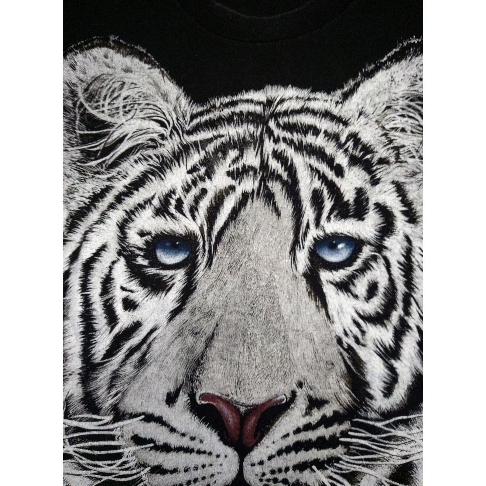 Vintage VINTAGE Trinity BLUE EYED WHITE TIGER Single Stitch T-SHIRT XL Mens Black 90s Graphic Print Tiger Logo Size US XL / EU 56 / 4 - 7 Thumbnail