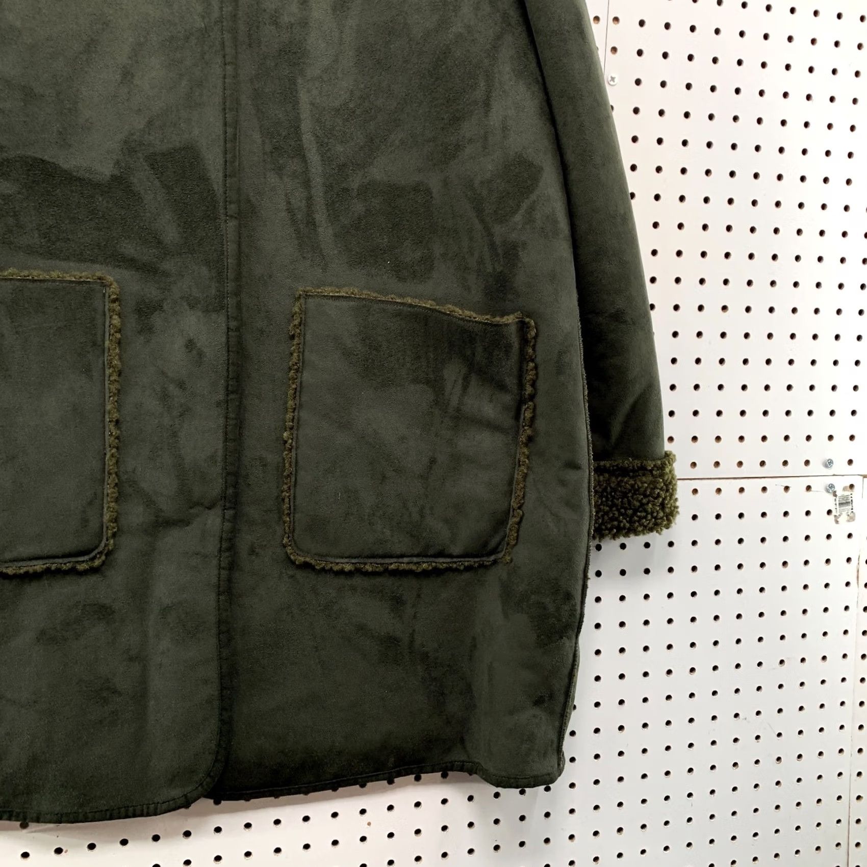 Olive ANA Faux Shearling Hooded Coat Womens XL Olive Green Sherpa Lined 25x34.5 Coat, Winter, Regular, Green, Overcoat, Jacket/Coat Long Size XL / US 12-14 / IT 48-50 - 7 Thumbnail