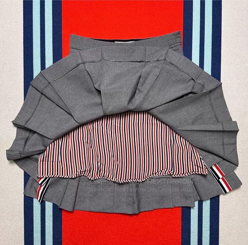 Thom Browne Thom Browne Pleated Skirt Size 26" / US 2 / IT 38 - 5 Thumbnail