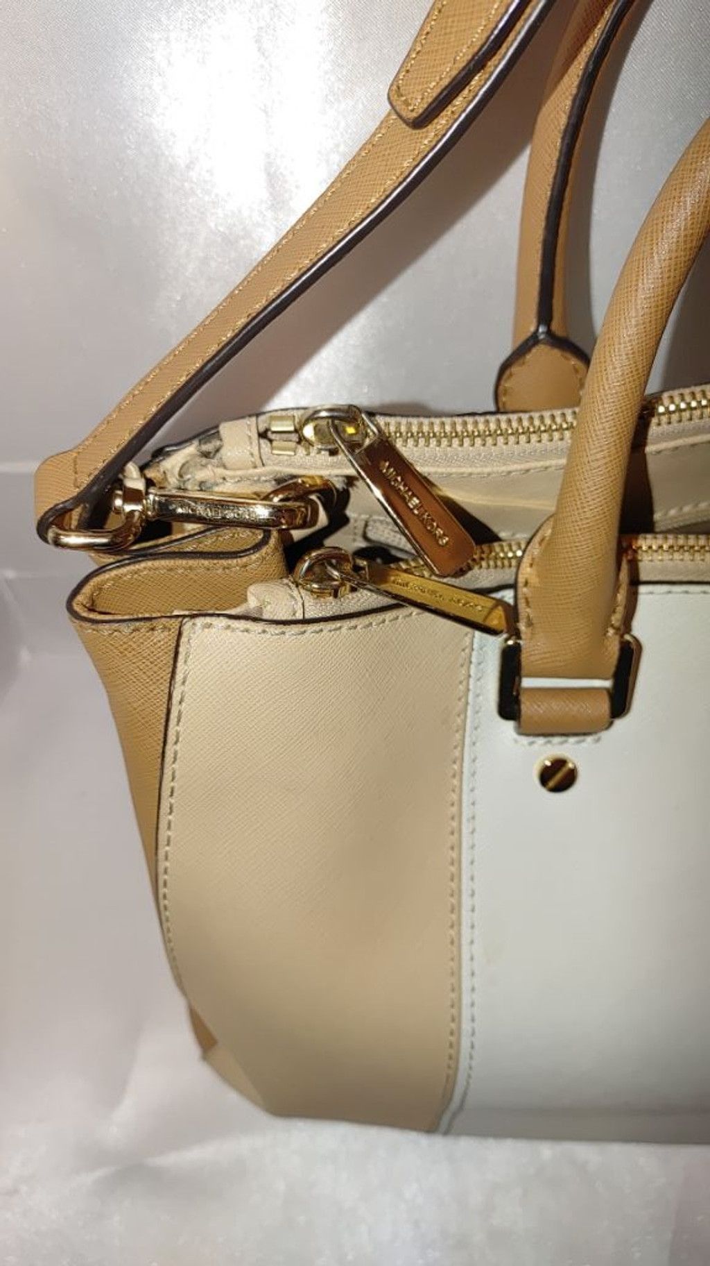 Michael Kors Michael Kors Sutton Saffiano Leather Satchel Size ONE SIZE - 6 Thumbnail