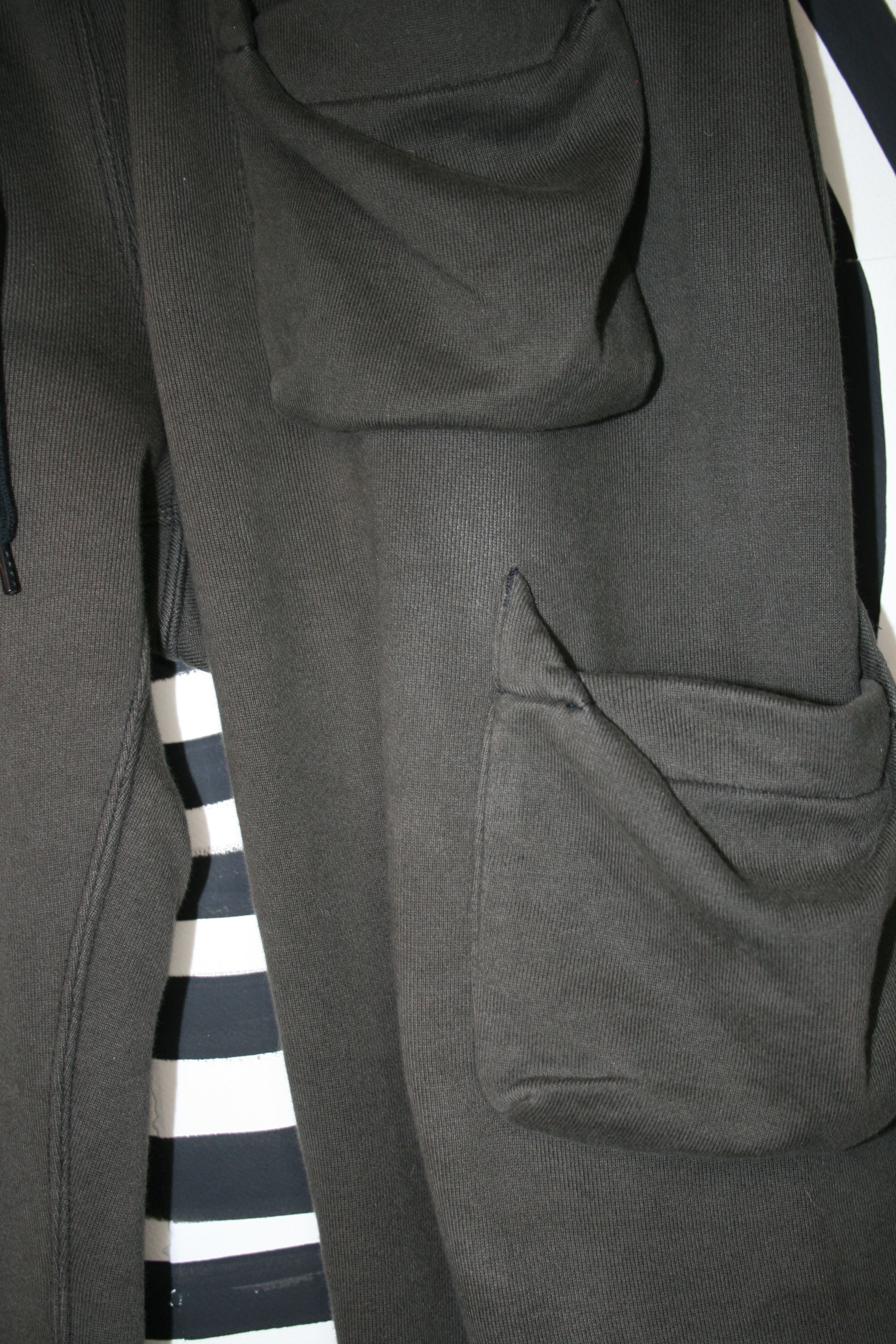 Number (N)ine cropped cargo sweats Size US 34 / EU 50 - 10 Thumbnail