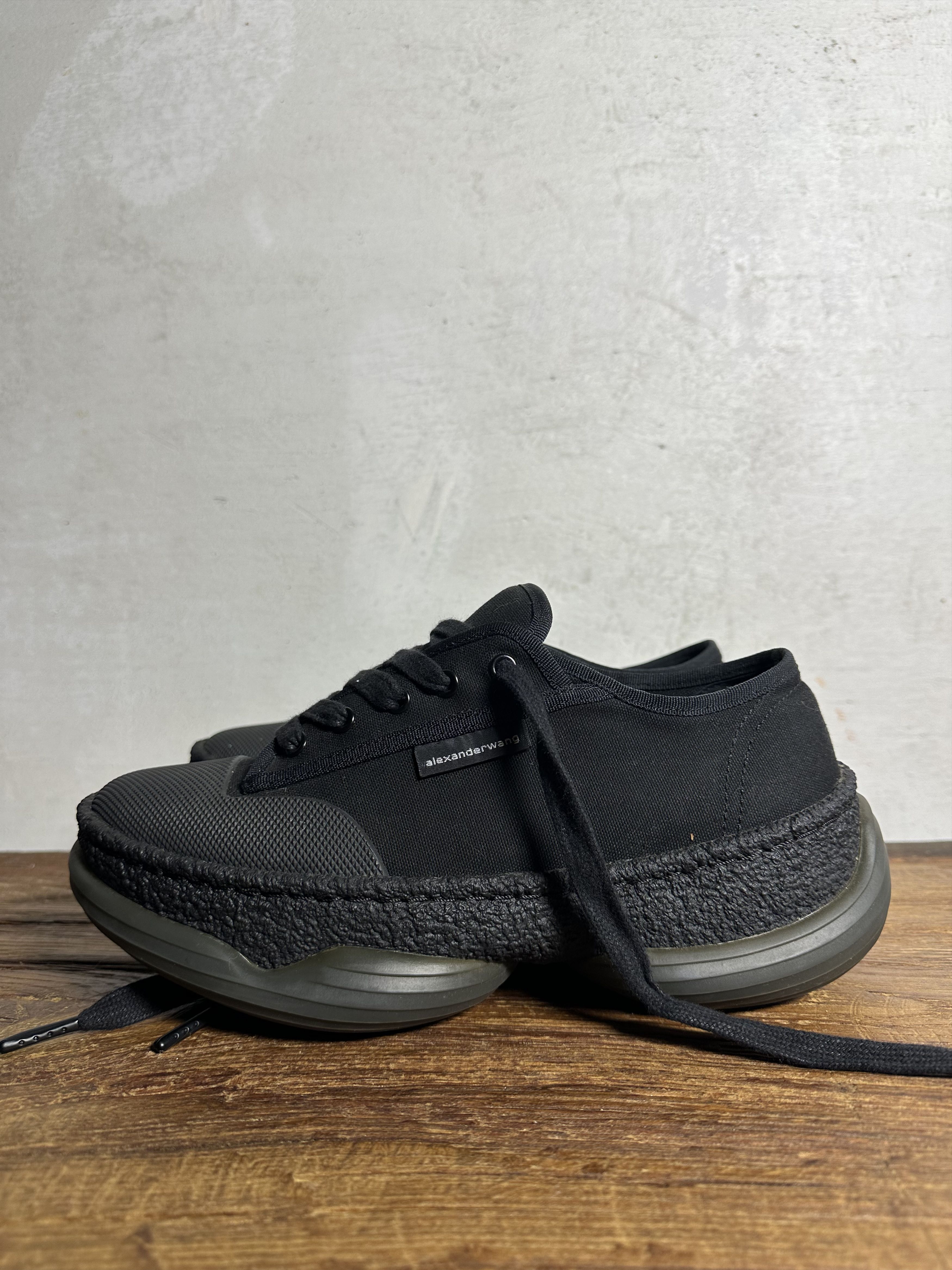 Alexander Wang Alexander Wang A1 Low Top Sneaker Canvas Size US 8 / IT 38 - 2 Thumbnail
