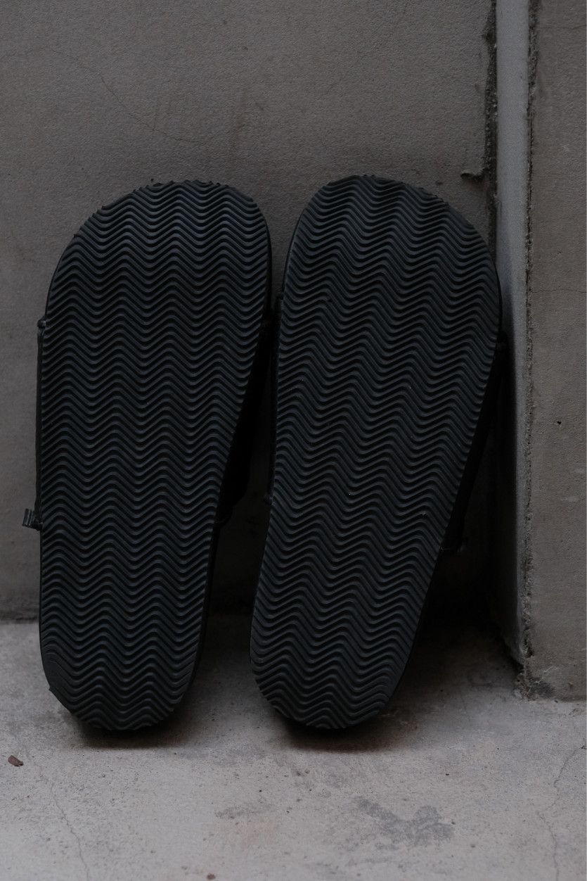 Y-3 Y-3 Yohji Yamamoto Slide Sandals Black Size US 7 / EU 40 - 6 Thumbnail