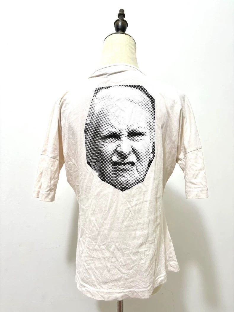 Vivienne Westwood Vivienne Westwood The old lady wore a graffiti short-sleev Size L / US 10 / IT 46 - 3 Thumbnail