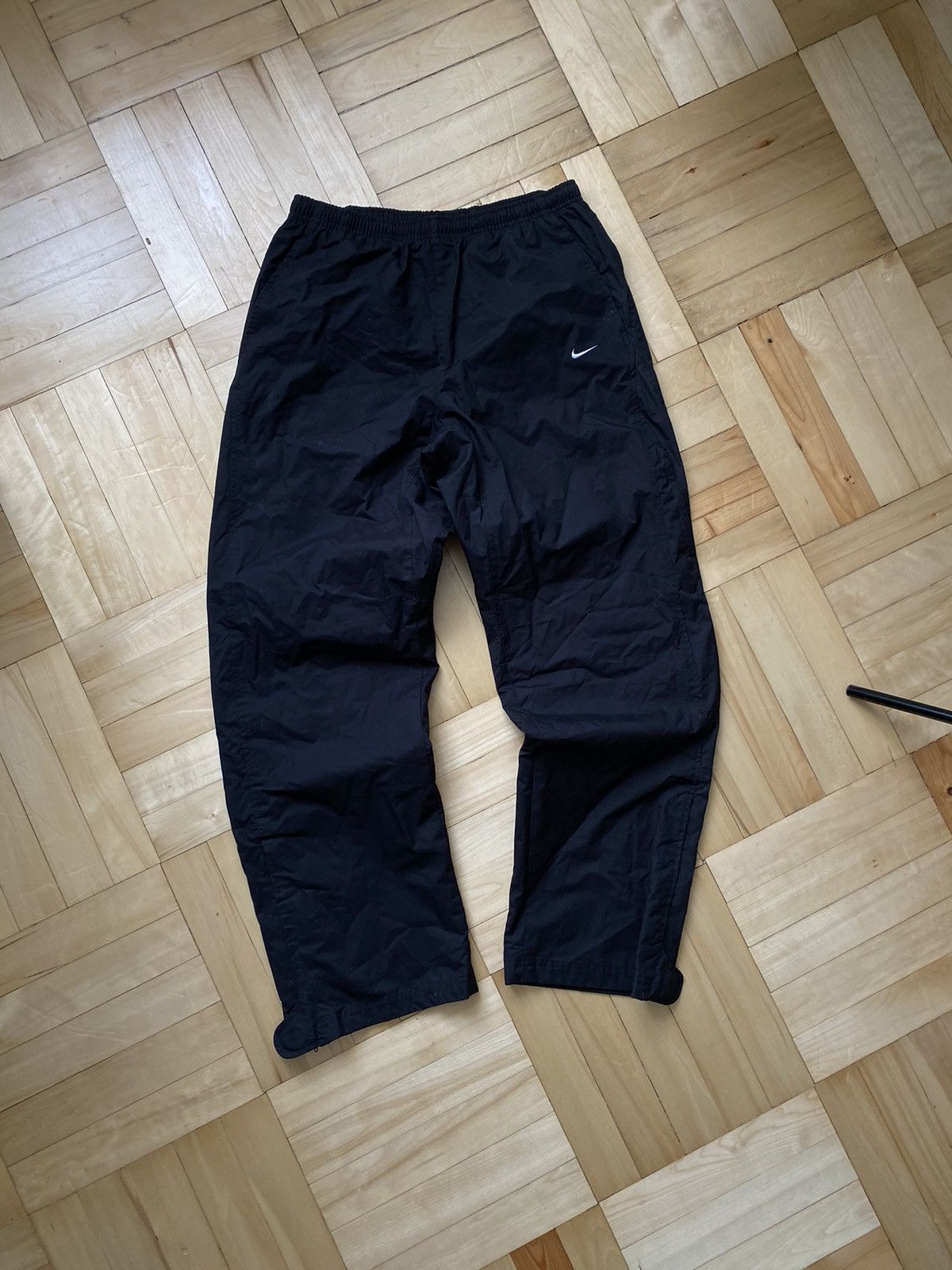 Nike × Vintage Vintage Nike Nylon Pants Very Rare Size US 34 / EU 50 - 2 Thumbnail