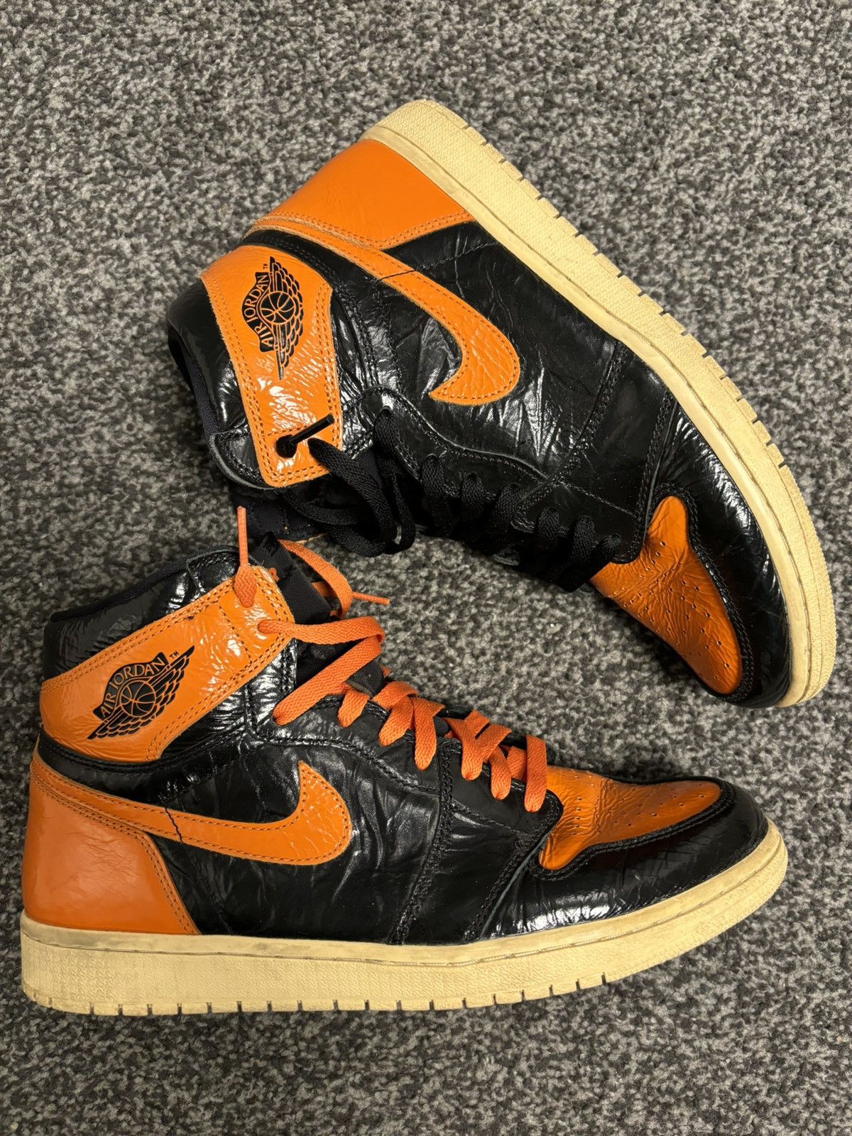 Jordan 1 Retro High Shattered backboard