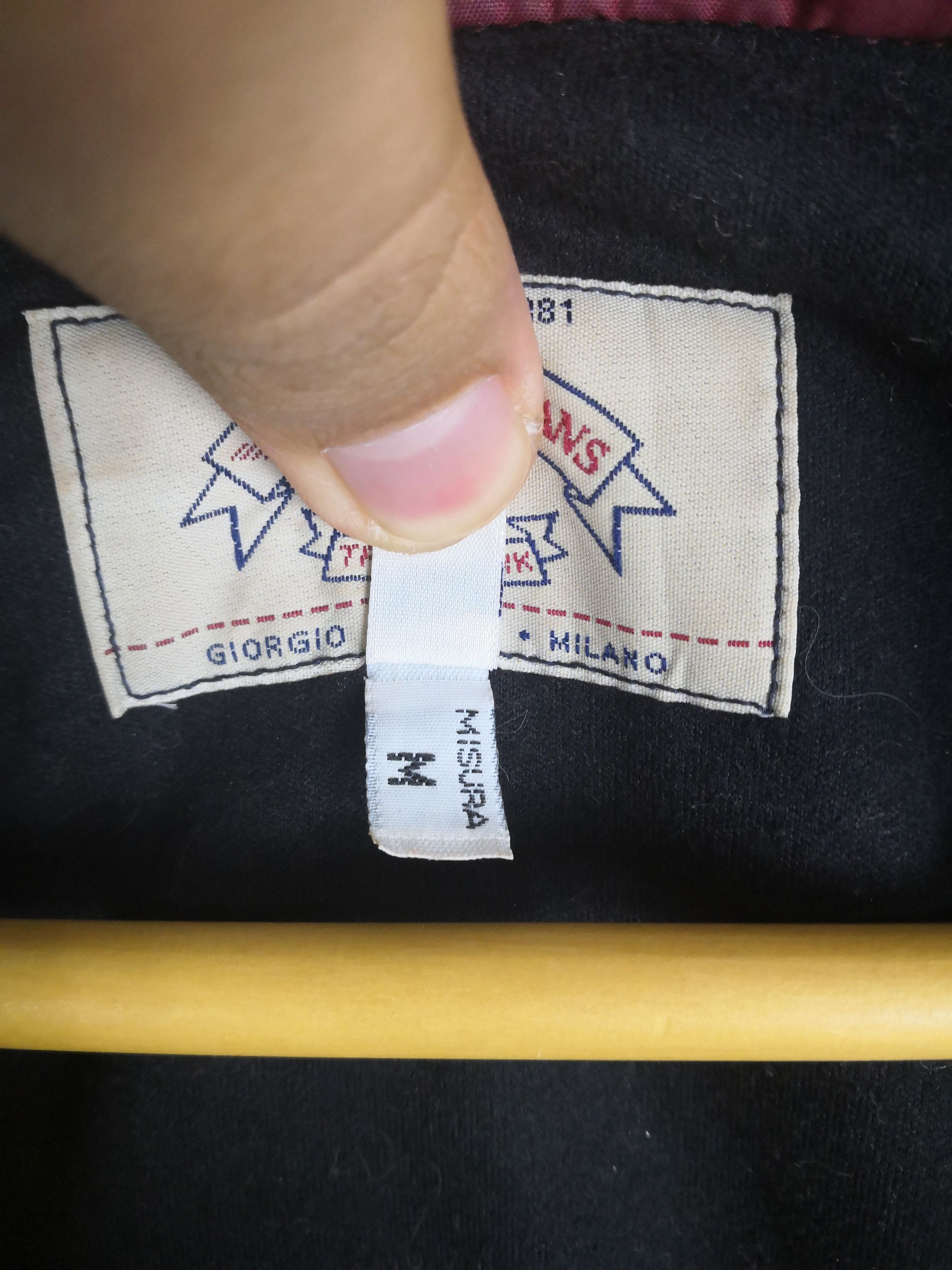 Giorgio Armani Vintage 90s Giorgio Armani Jeans Jacket Anorak Windbreaker Size US L / EU 52-54 / 3 - 7 Thumbnail
