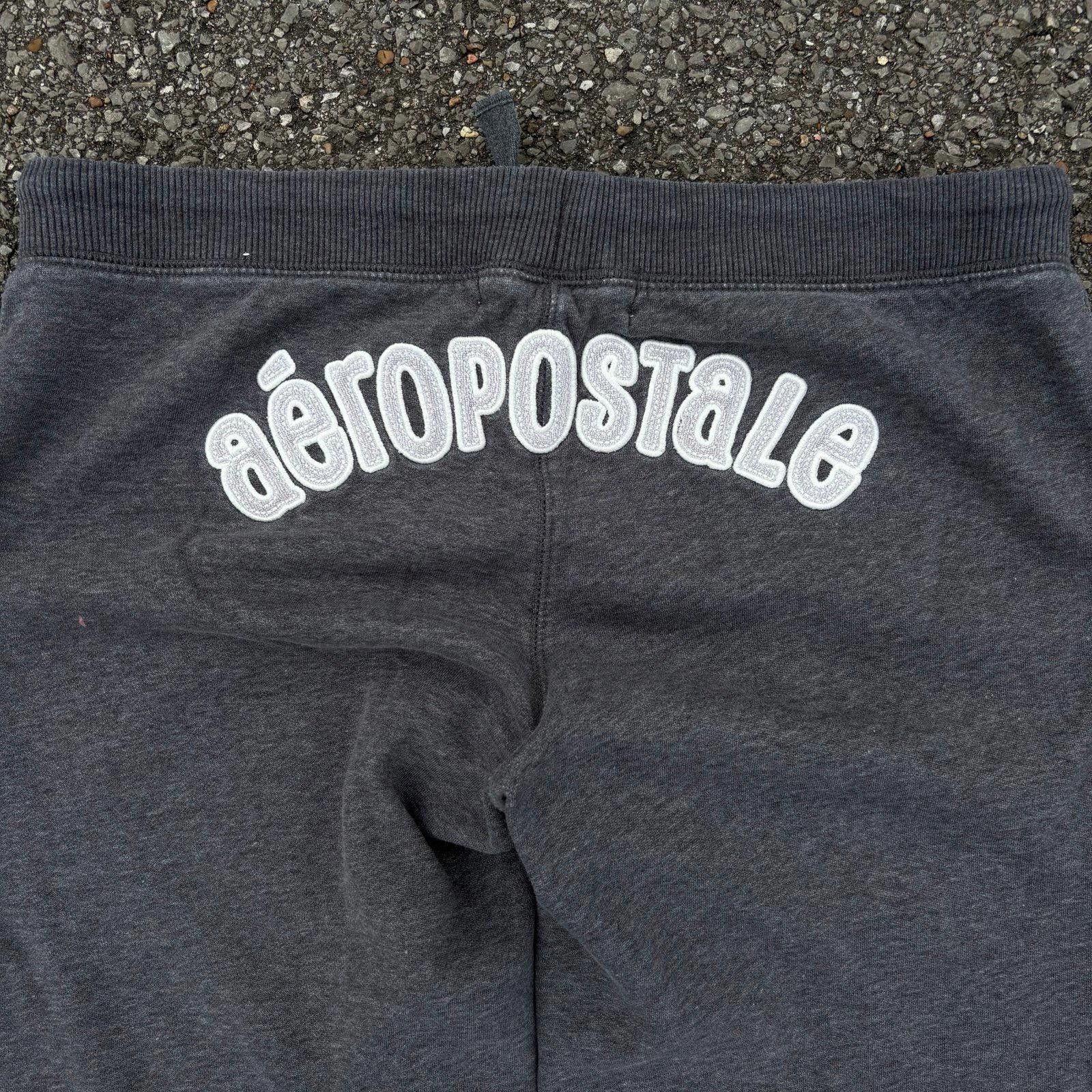 Aeropostale Y2K Aéropostale flared gray sweatpants Size 32" / US 10 / IT 46 - 2 Thumbnail