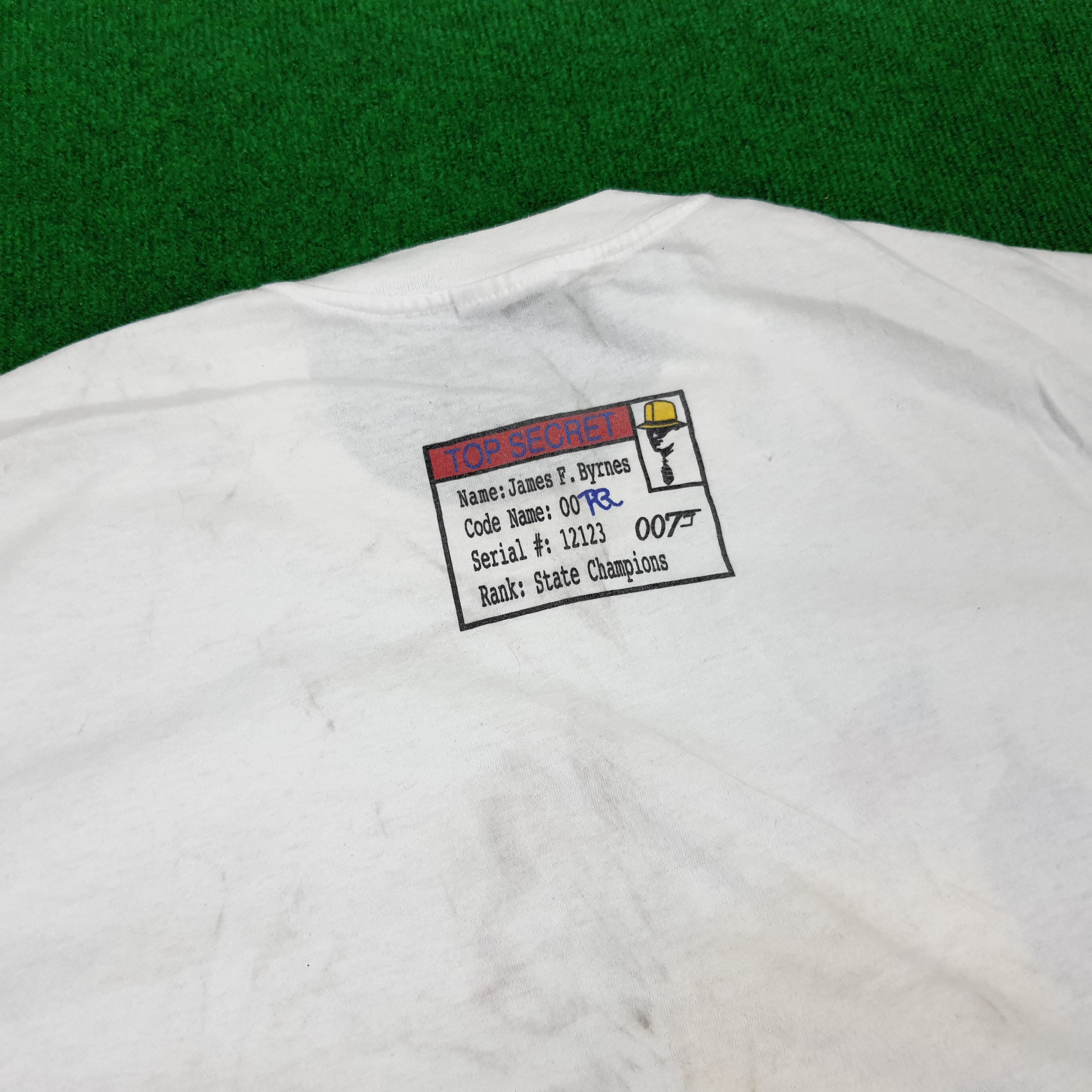 Vintage Vintage 007 James Bond On A Mission Movie T-shirt Size US XL / EU 56 / 4 - 4 Thumbnail
