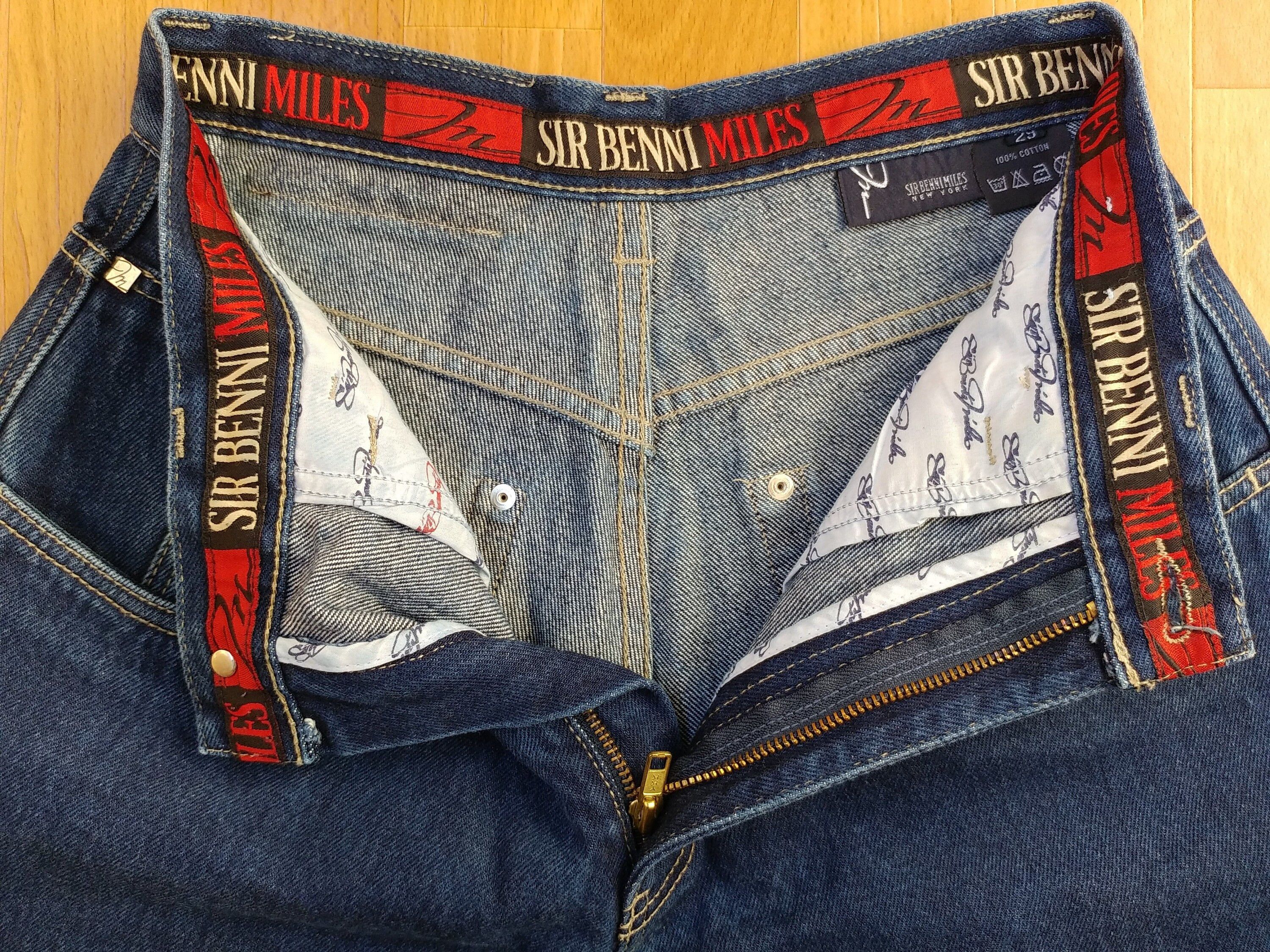 Vintage Sir Benni Miles shorts, vintage hip hop baggy jeans, 90s, 28 Size US 28 / EU 44 - 10 Thumbnail
