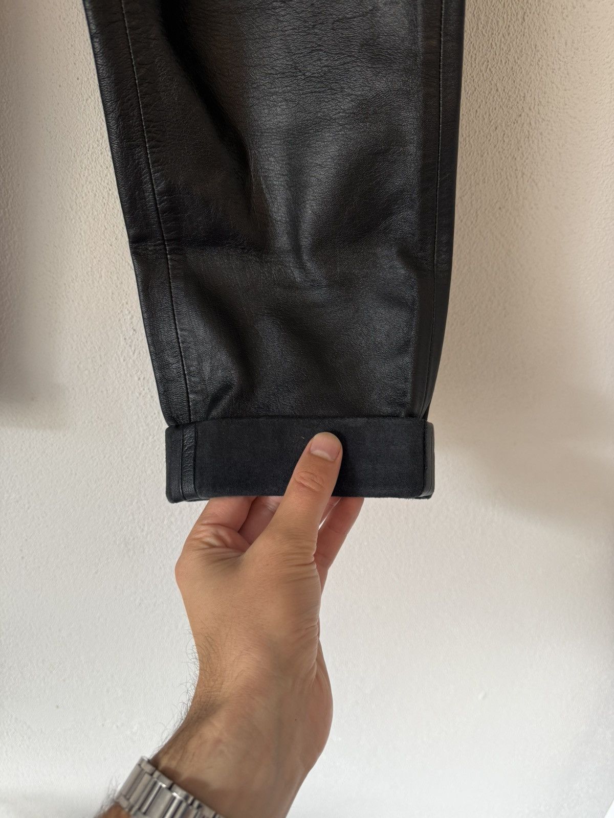 Givenchy Givenchy Lambskin Pleated Trousers in Black Size US 30 / EU 46 - 8 Thumbnail