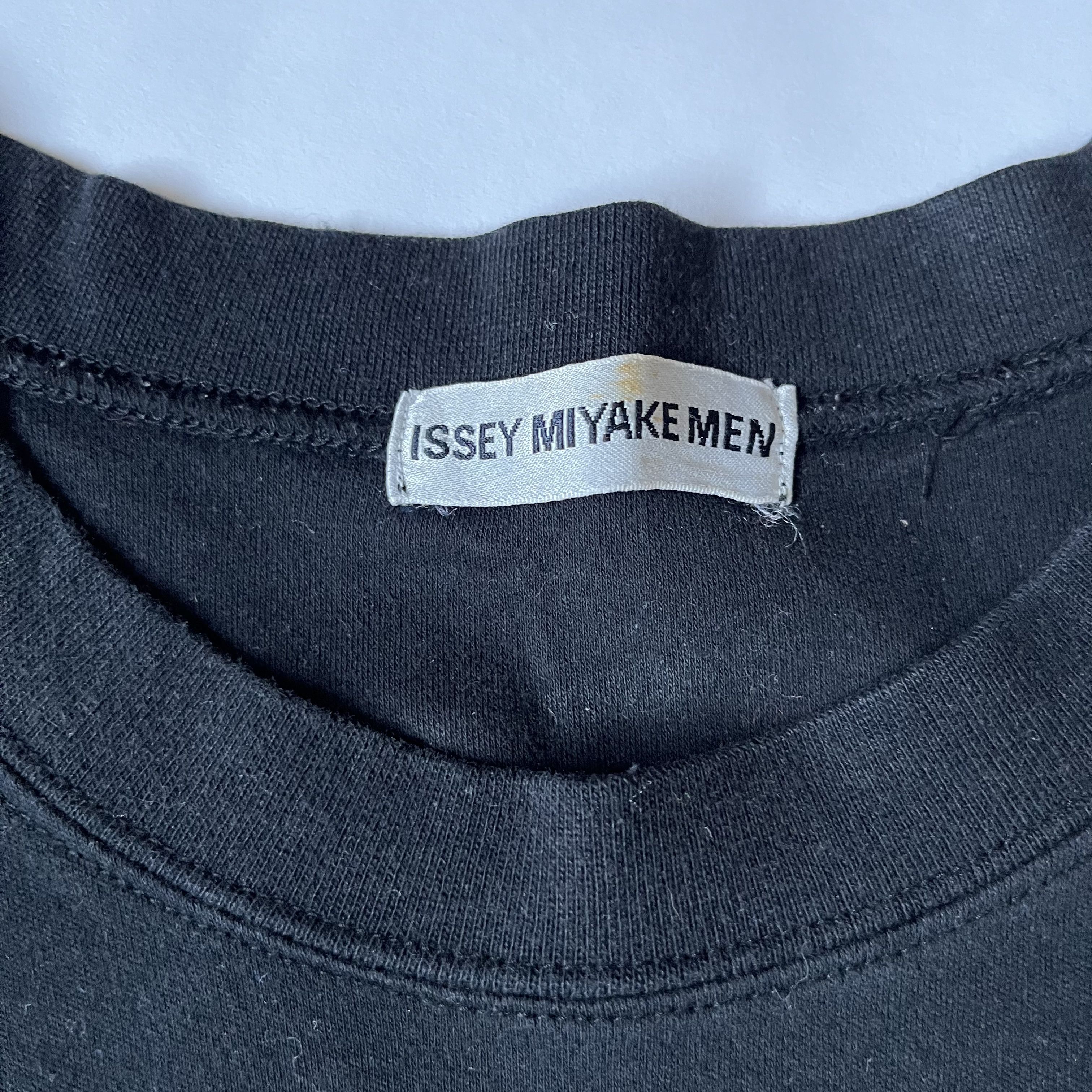 Issey Miyake AW96 Silver Print Longsleeve Tee Size US M / EU 48-50 / 2 - 3 Thumbnail