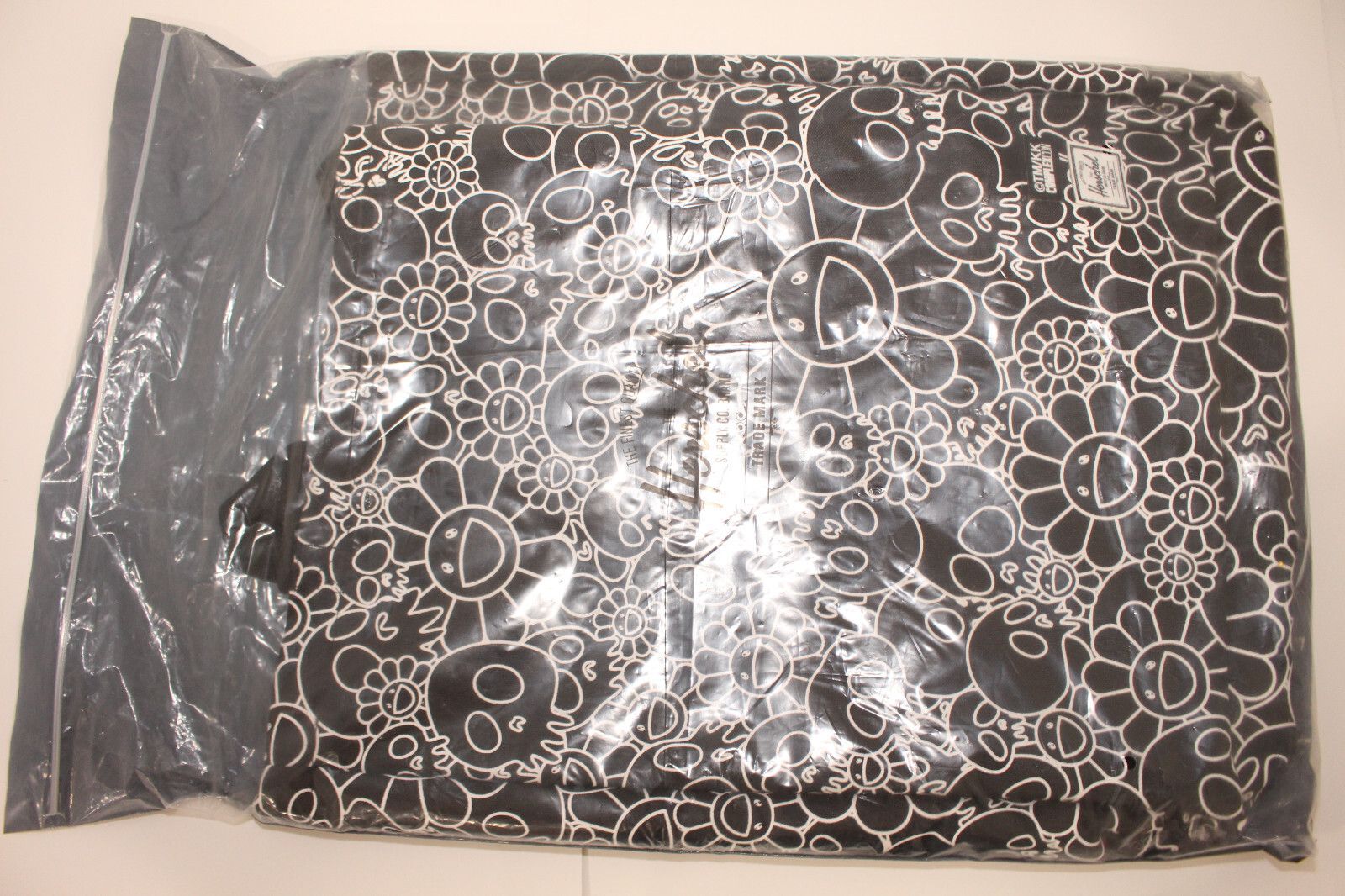 Herschel Supply Co. × Takashi Murakami Takashi Murakami x Complexcon Skull & Flower Tote Bag Hersc Size ONE SIZE - 2 Thumbnail
