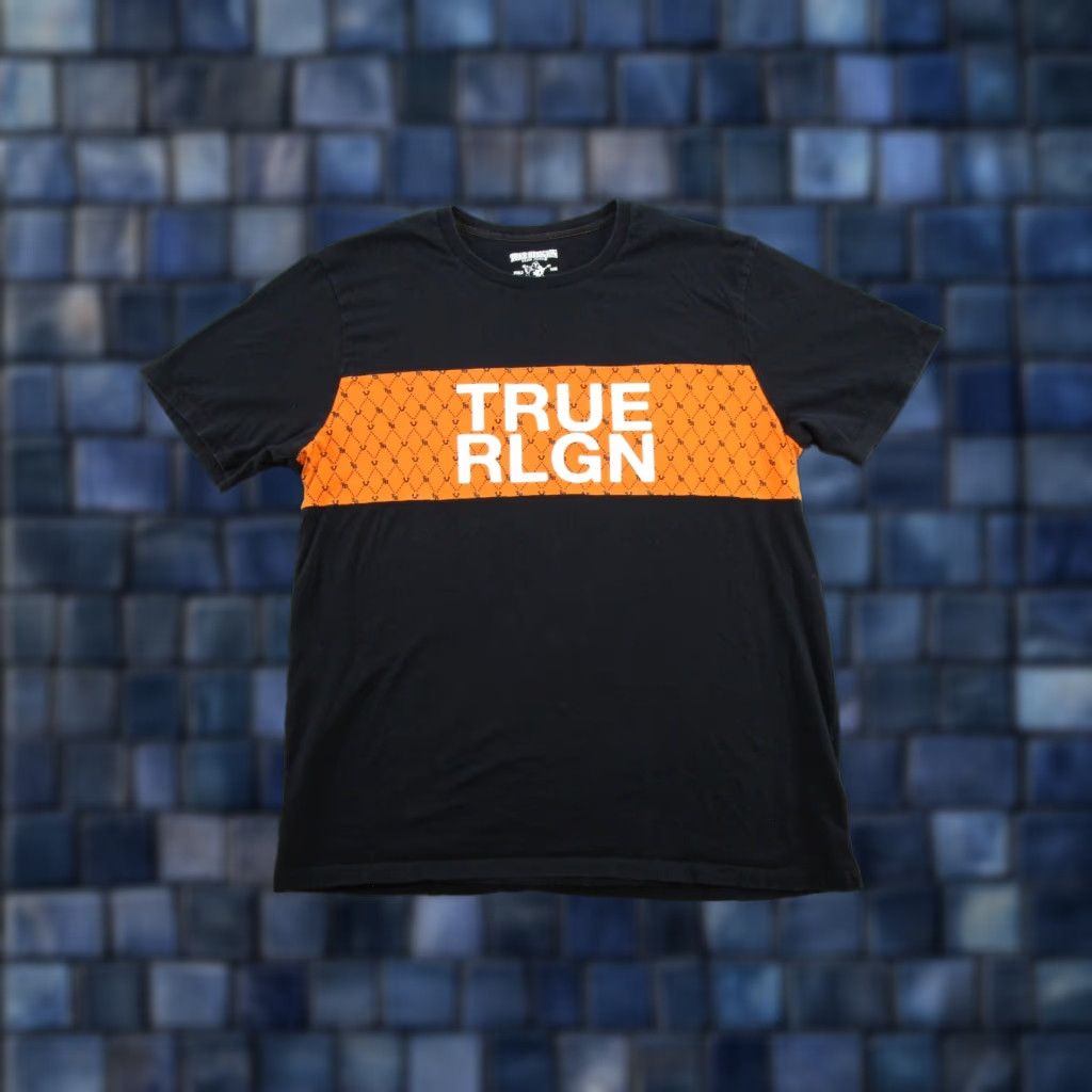 True Religion True Religion T-Shirt Mens XL Black Cotton Short Sleeve Logo Hip Hop Shirt Adults Mens XL Black Cotton Short Sleeve Logo Hip Hop True Religion Shirt Size US XL / EU 56 / 4 - 1 Thumbnail
