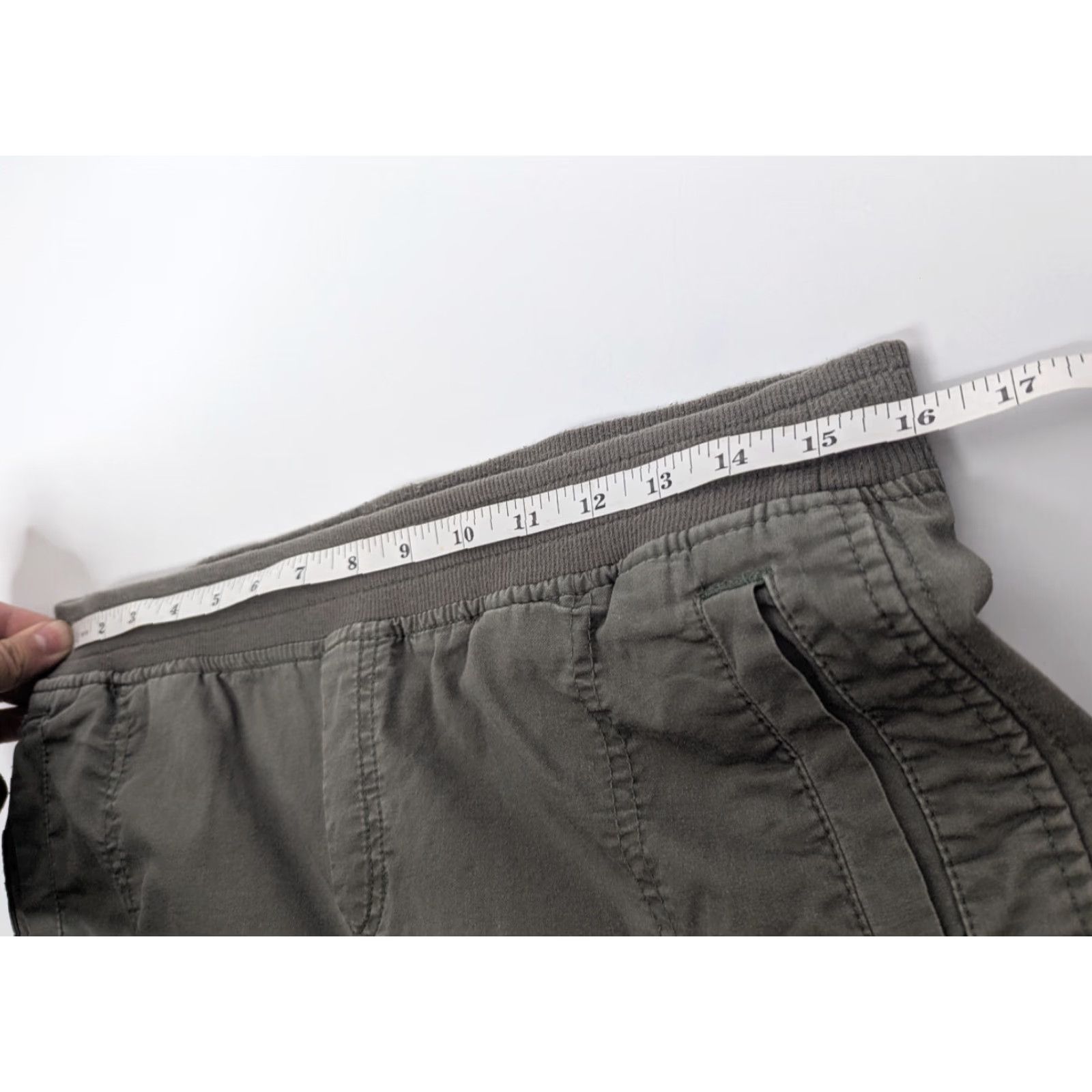 Eddie Bauer VINTAGE? (No) Eddie Bauer Laid Back Twill Jogger Womens Sz 8 Army Green Elastic Waist Pull On Size 30" / US 8 / IT 44 - 7 Thumbnail