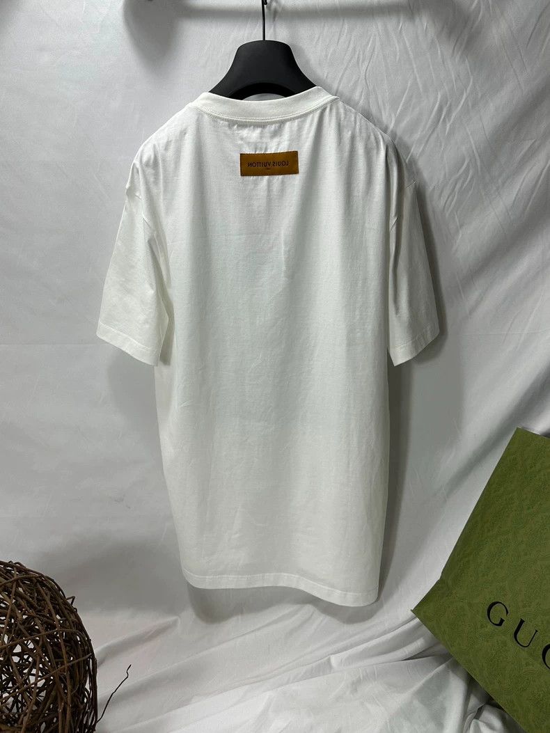 Louis Vuitton Louis Vuitton SS23 Oil Painting Graffiti Short Sleeve T-Shi Size US L / EU 52-54 / 3 - 2 Thumbnail