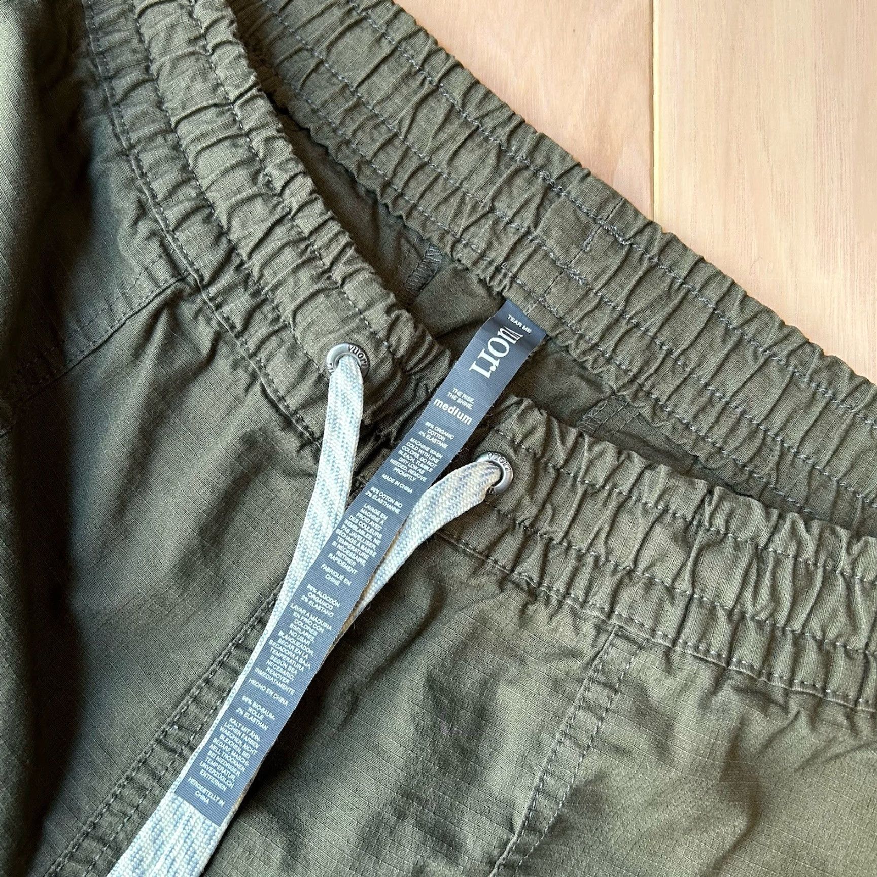 Vuori Vuori Ripstop Ankle Pants Women M Green Cotton Blend Twist: Drawstring, Elastic Waist, Pockets Size 32" / US 10 / IT 46 - 5 Thumbnail