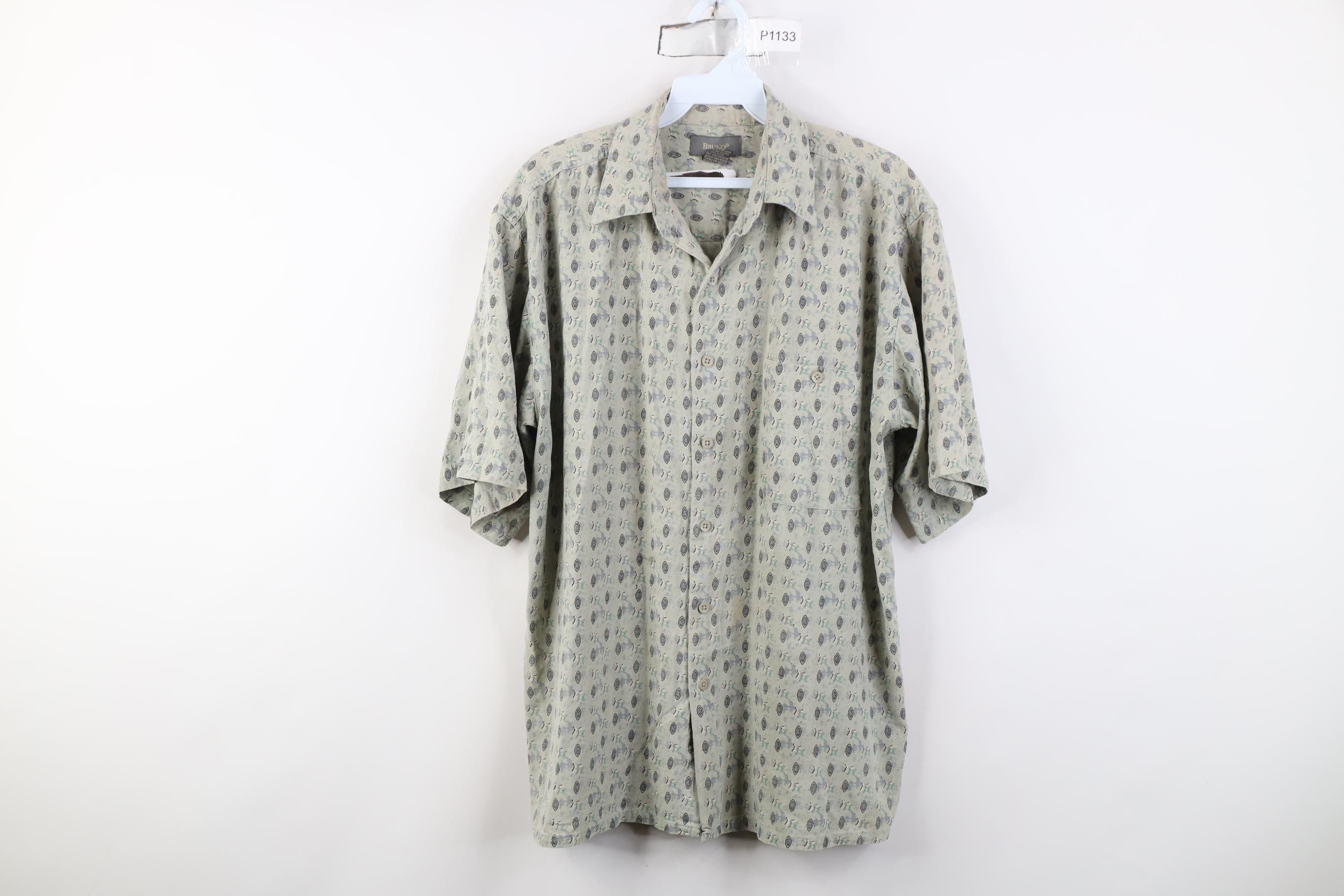 Vintage Vintage 90s Streetwear Short Sleeve Collared Button Shirt Size US L / EU 52-54 / 3 - 1 Thumbnail