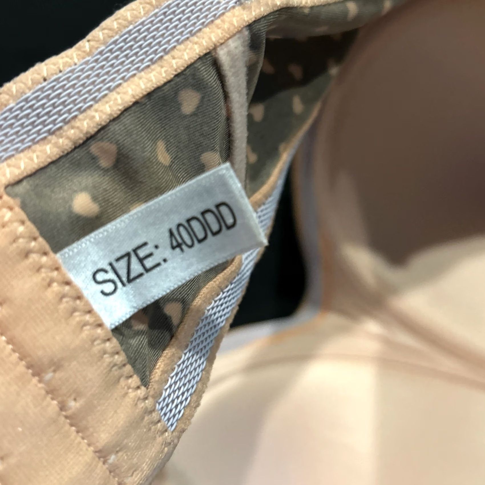Vintage Good preowned condition Can combine shipping for USA residents!! Size ONE SIZE - 3 Thumbnail